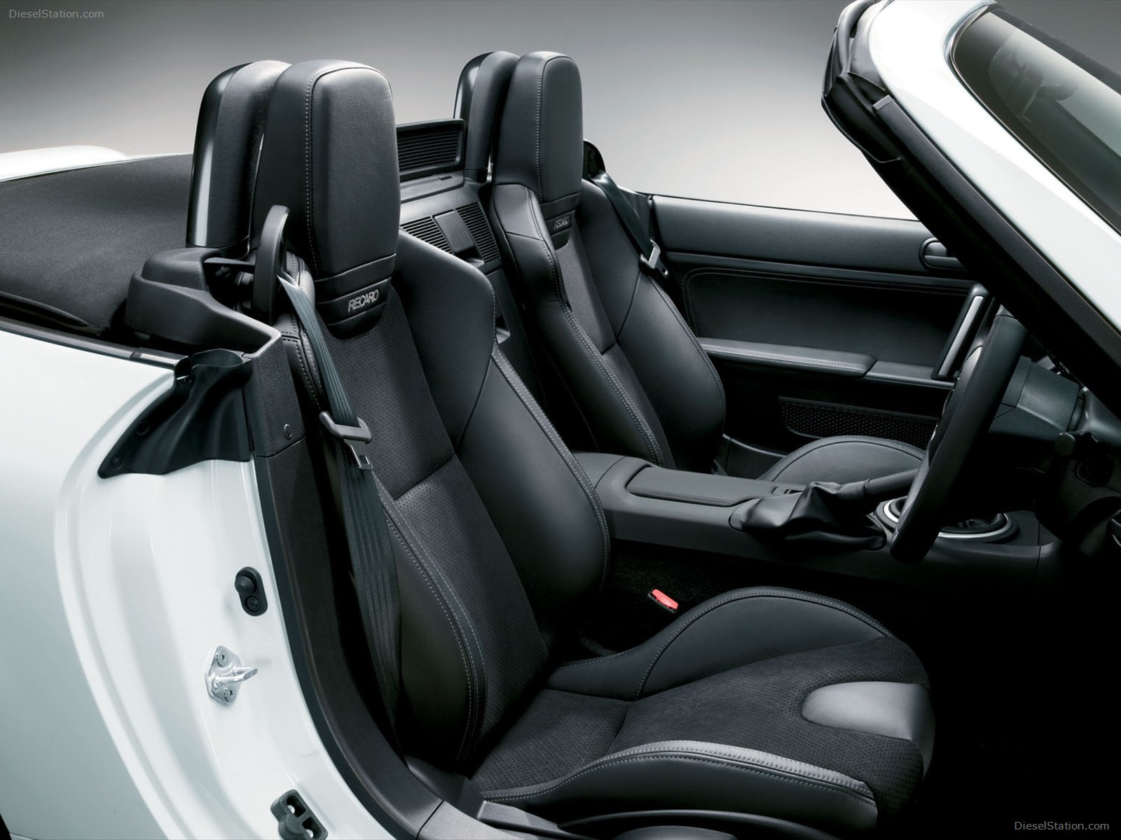 Mazda Roadster RS 2013