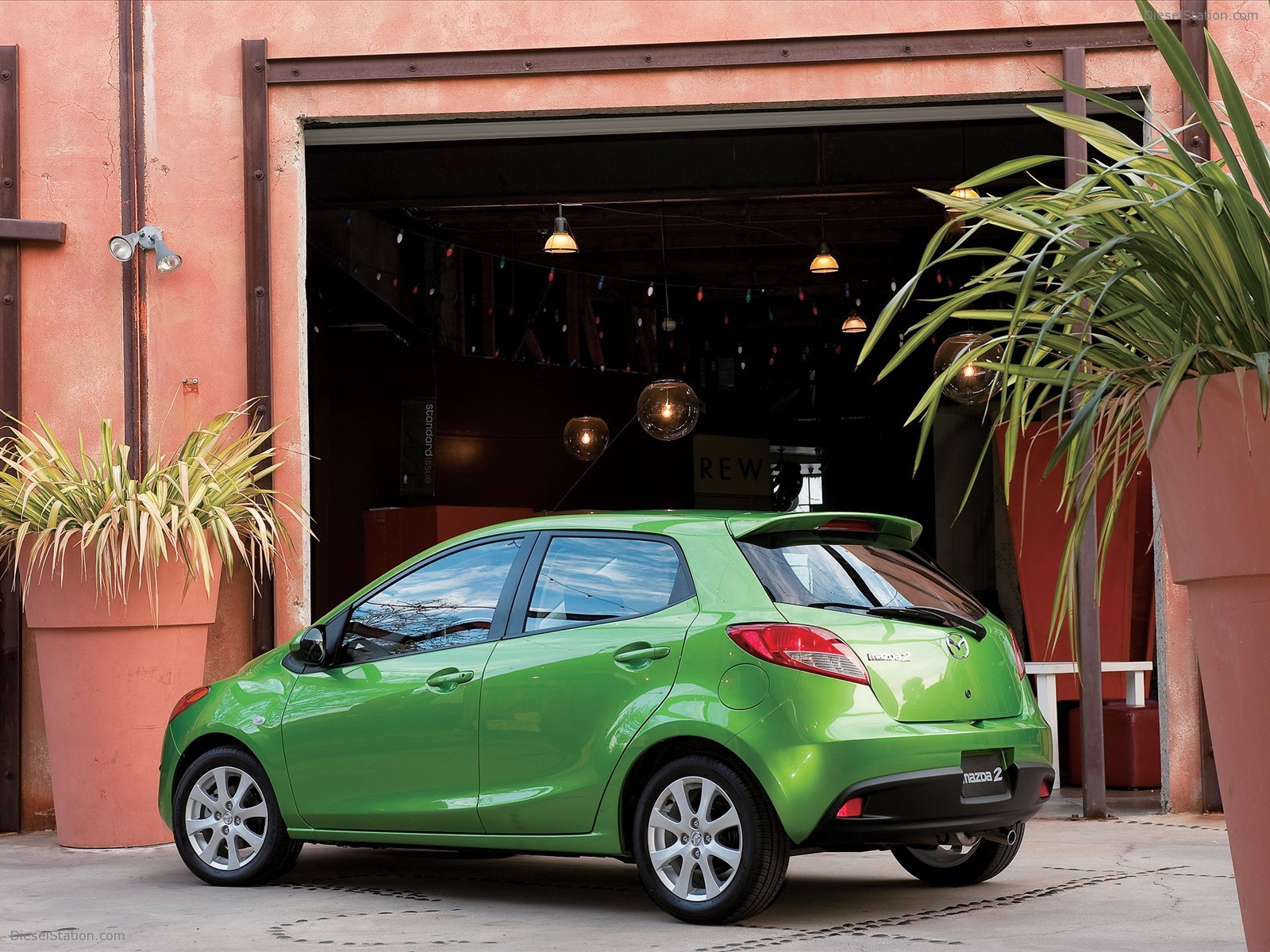 Mazda 2 2011