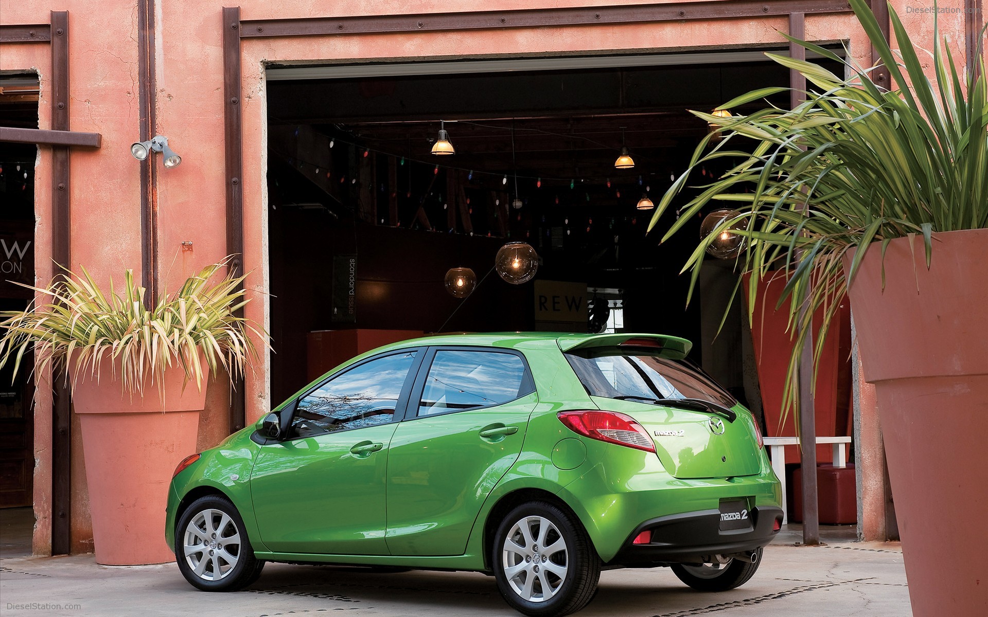 Mazda 2 2011