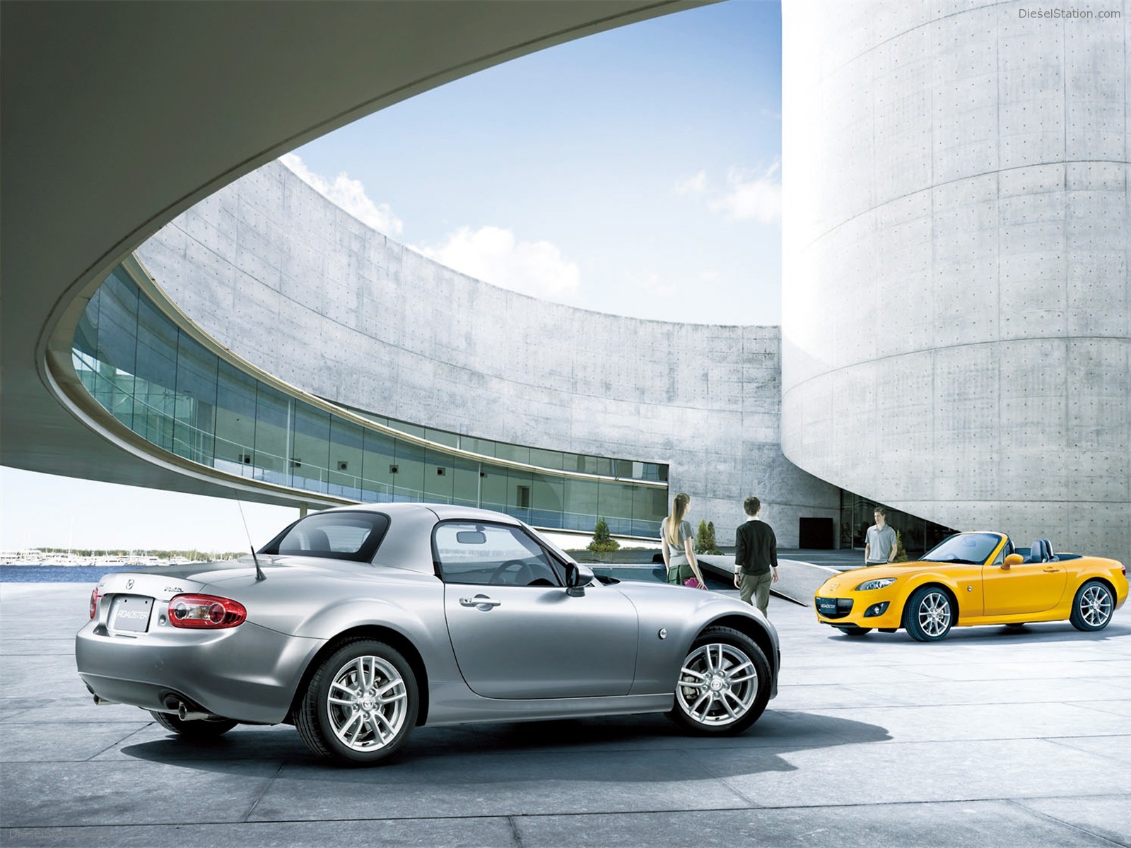 Mazda Roadster RS (MX-5) Launched in Japan