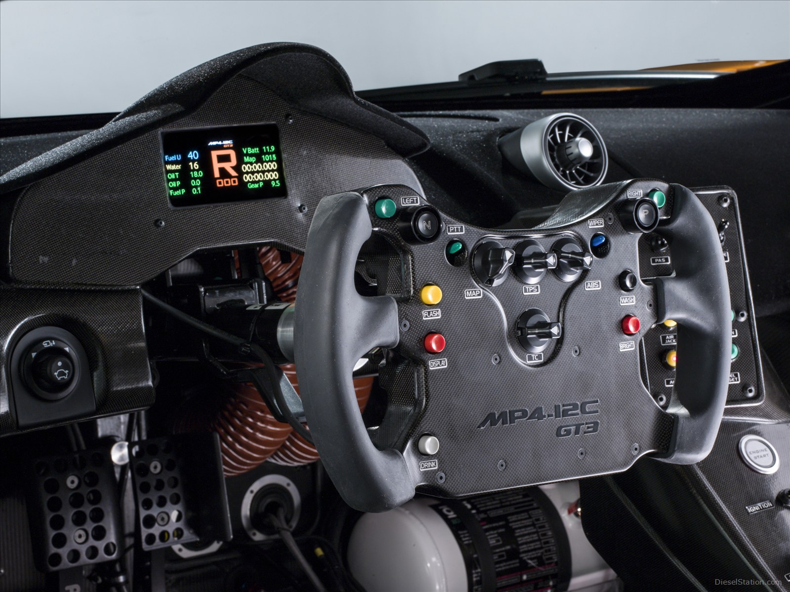 McLaren 12C GT3 2013
