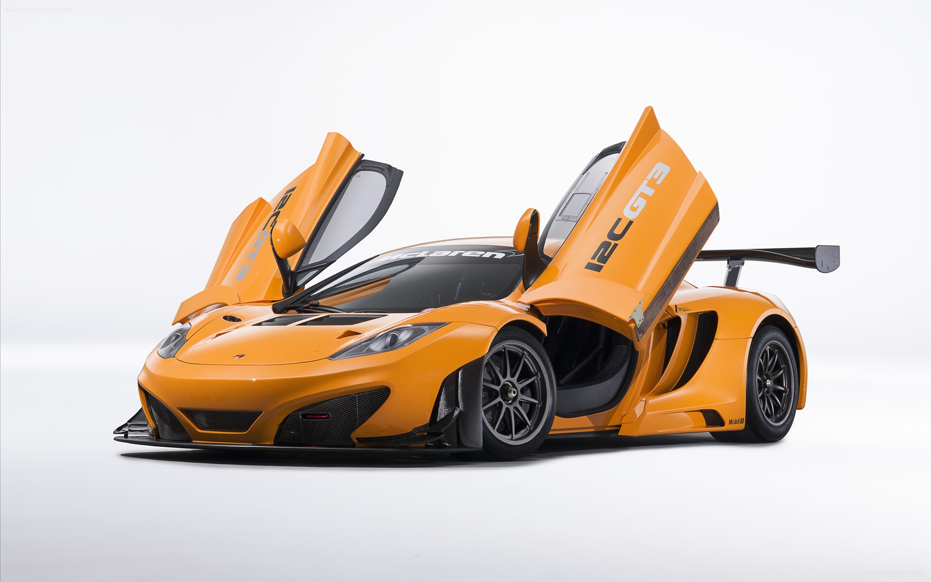 McLaren 12C GT3 2013