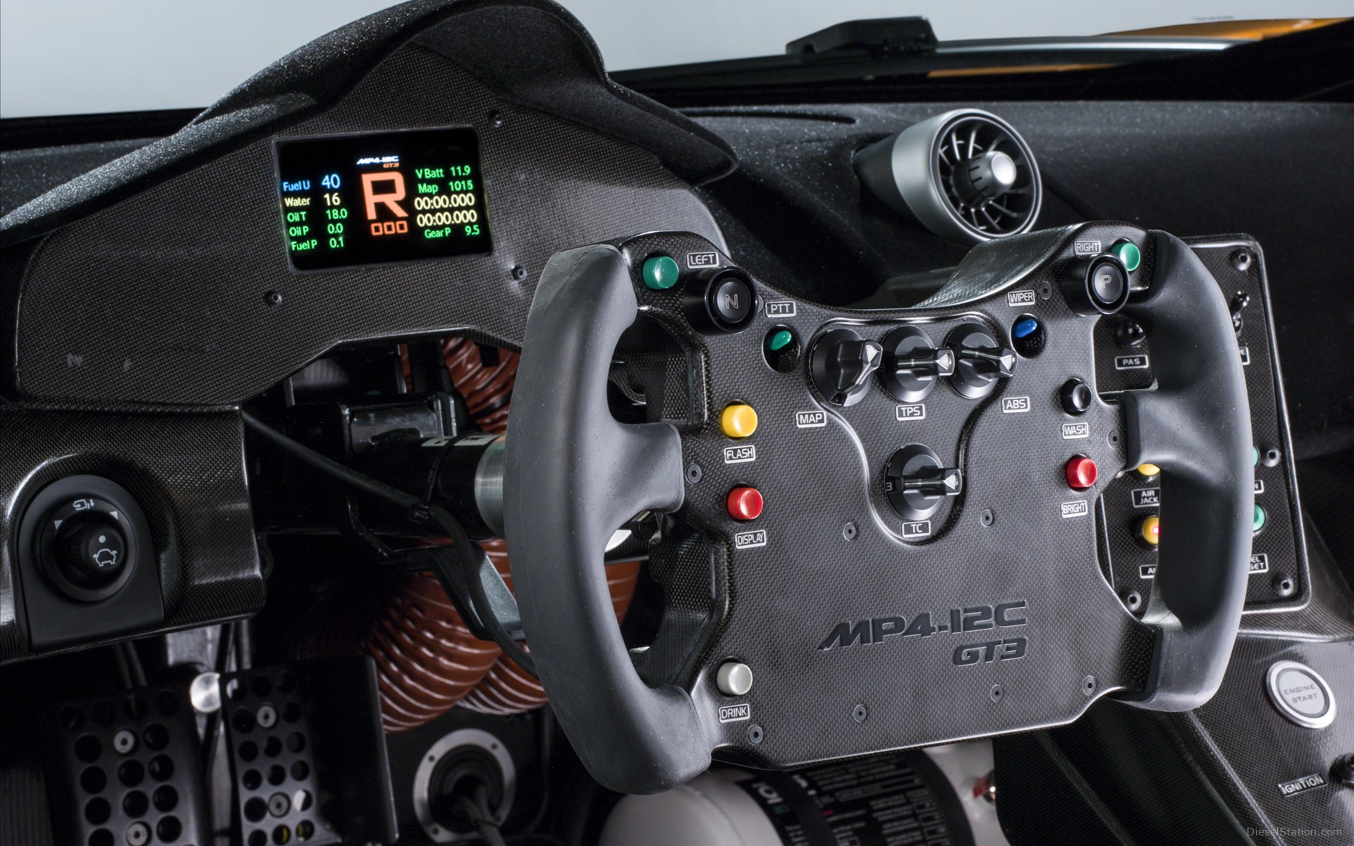 McLaren 12C GT3 2013