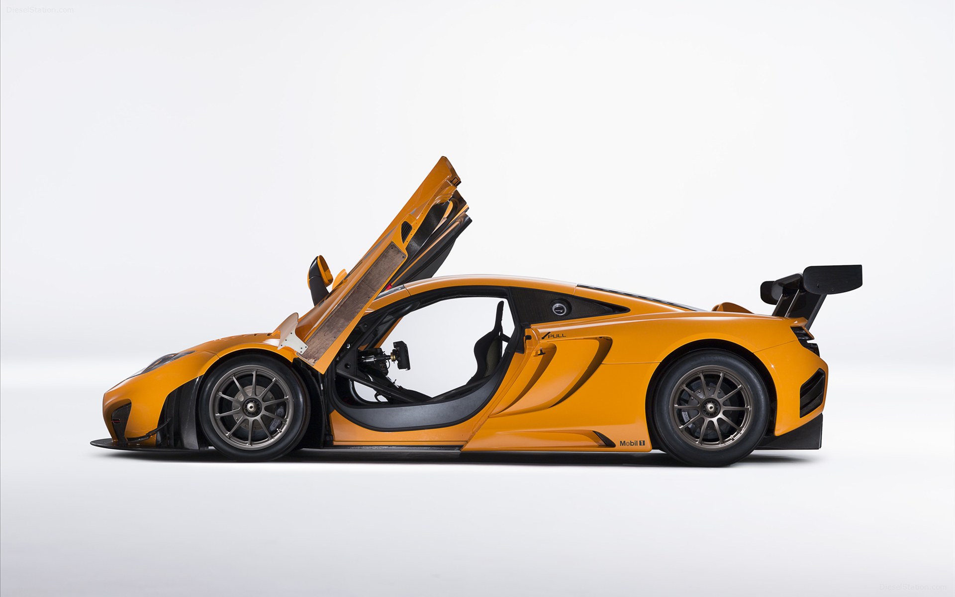 McLaren 12C GT3 2013