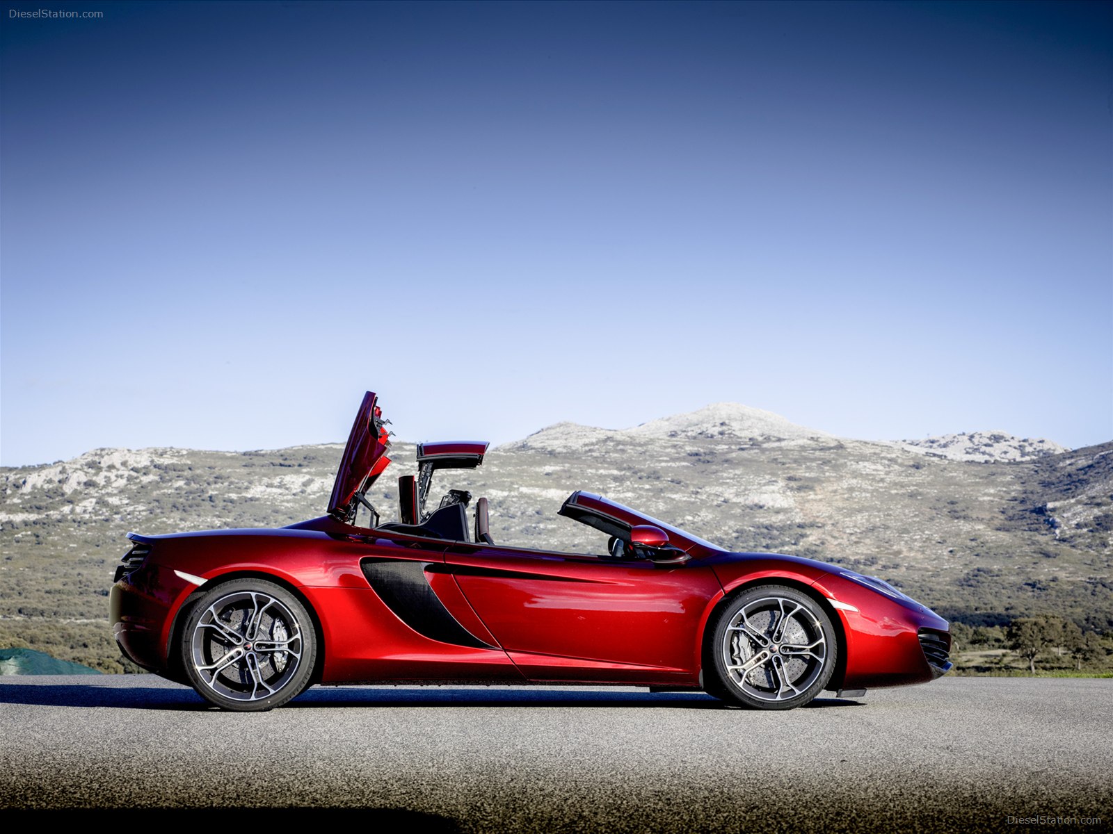 McLaren 12C Spider 2013