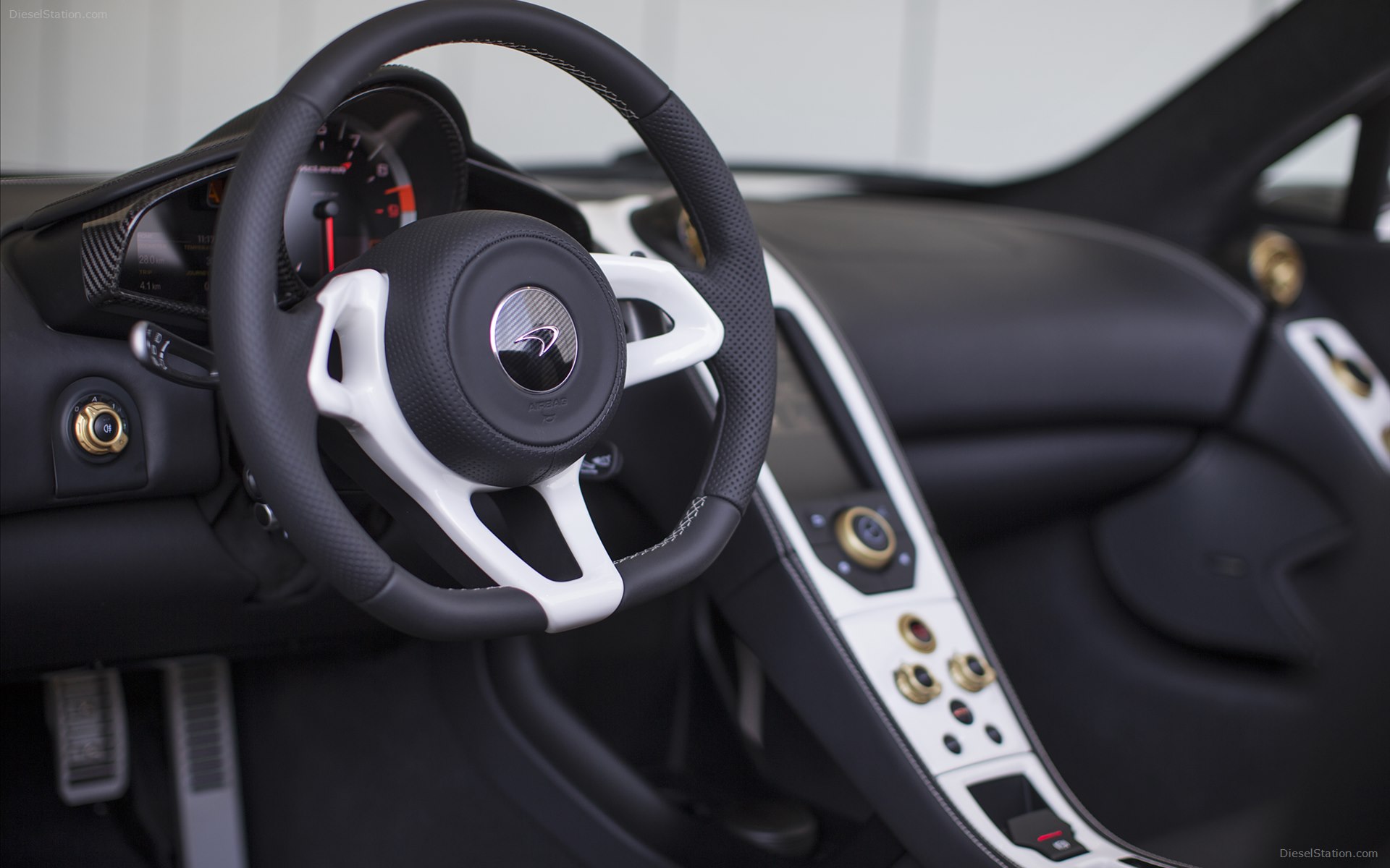 McLaren 650S Spider Al Sahara 79 by MSO 2016 McLaren 650S Spider Al Sahara 79 by MSO 2016