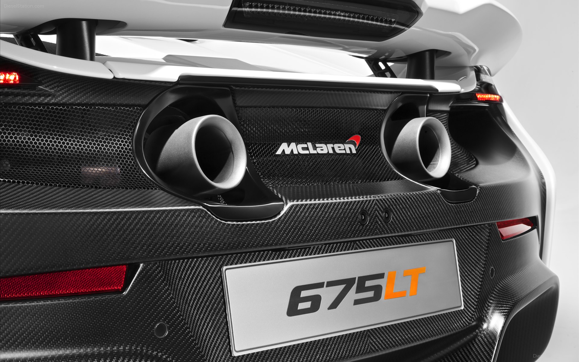 McLaren 675LT 2016