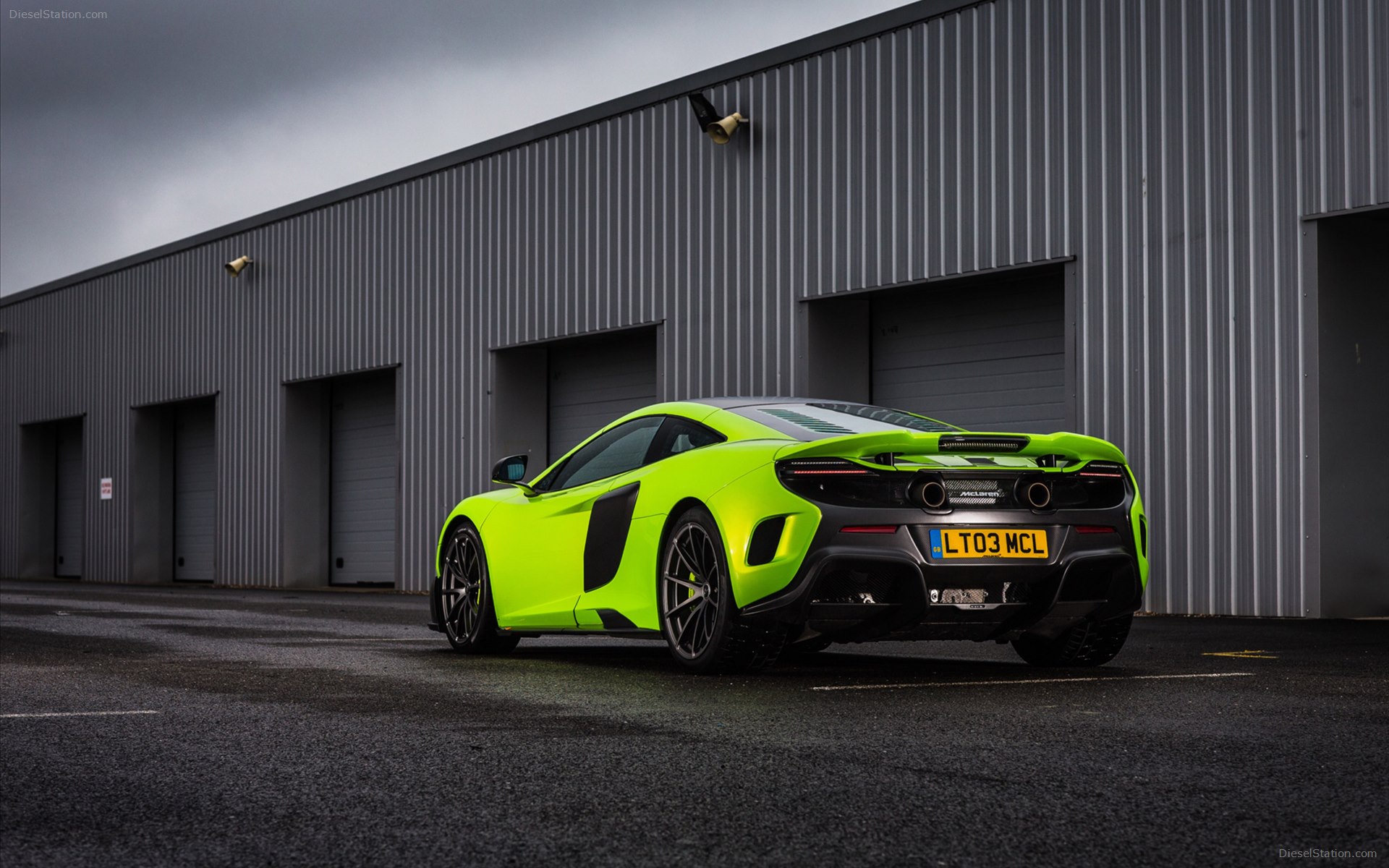 McLaren 675LT 2016