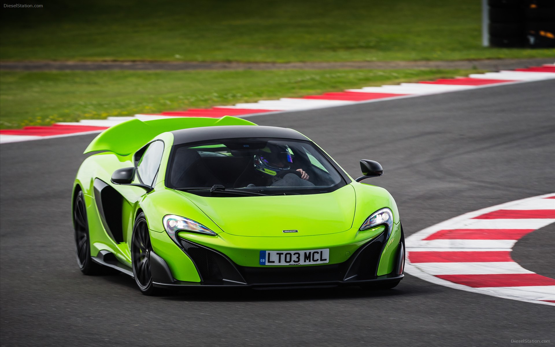 McLaren 675LT 2016