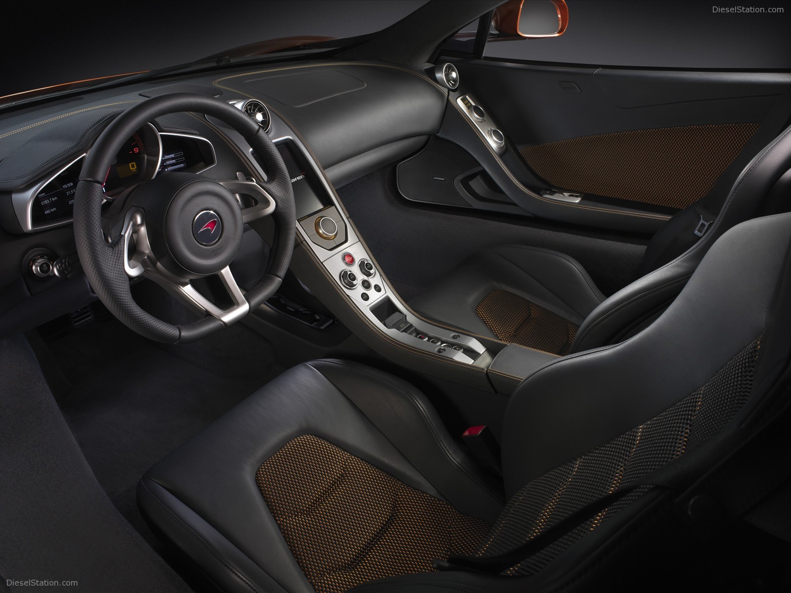 2011 McLaren MP4-12C