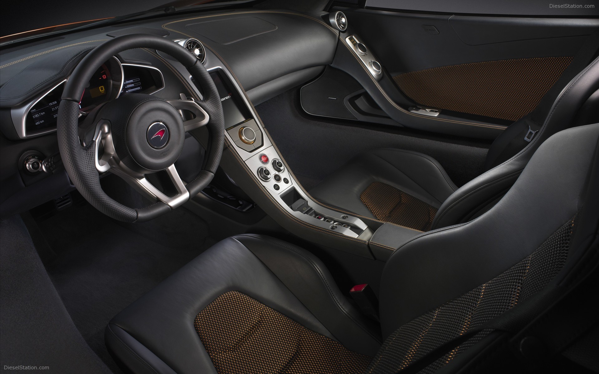 2011 McLaren MP4-12C