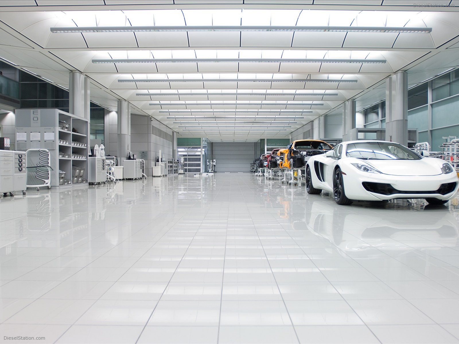 2011 McLaren MP4-12C