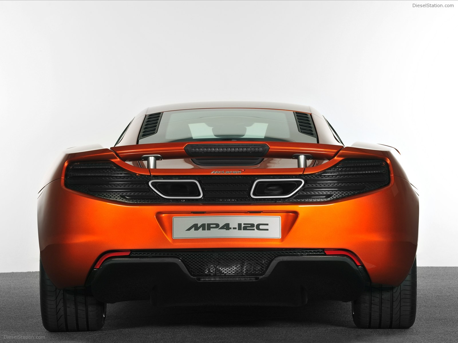 2011 McLaren MP4-12C