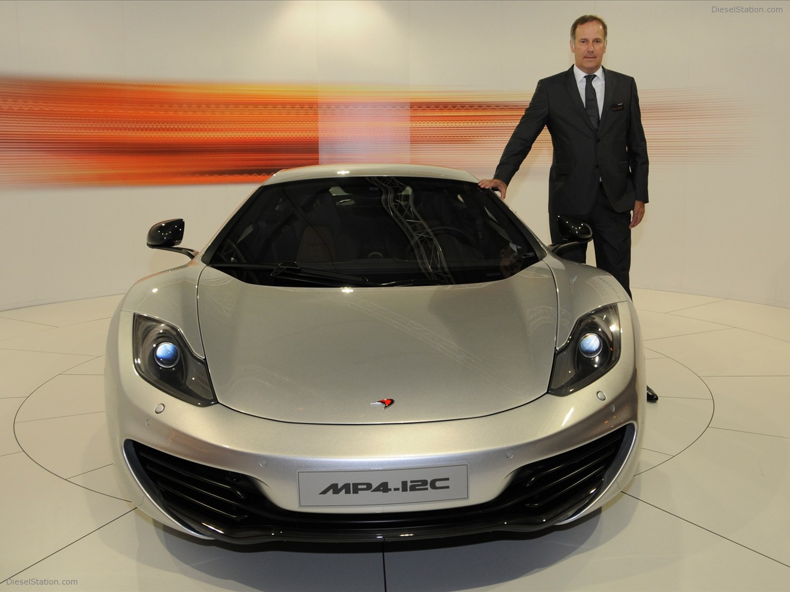 2011 McLaren MP4-12C
