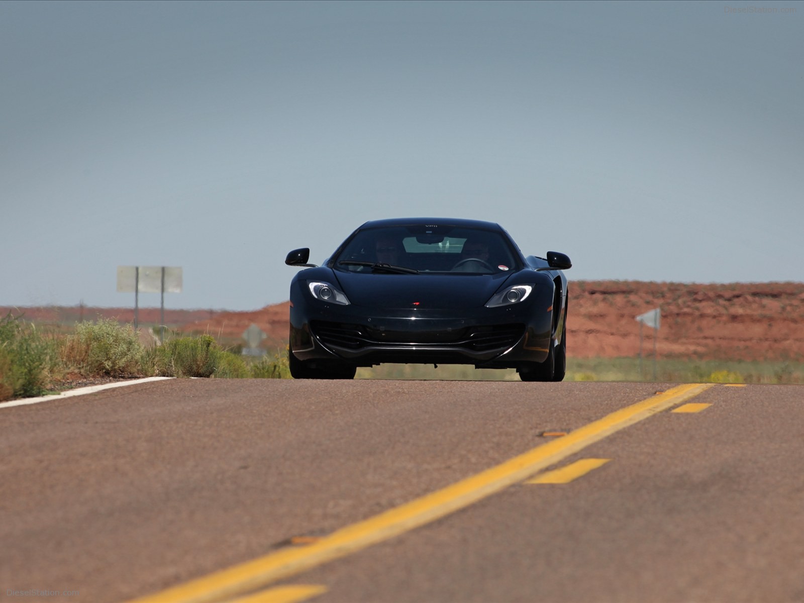 2011 McLaren MP4-12C