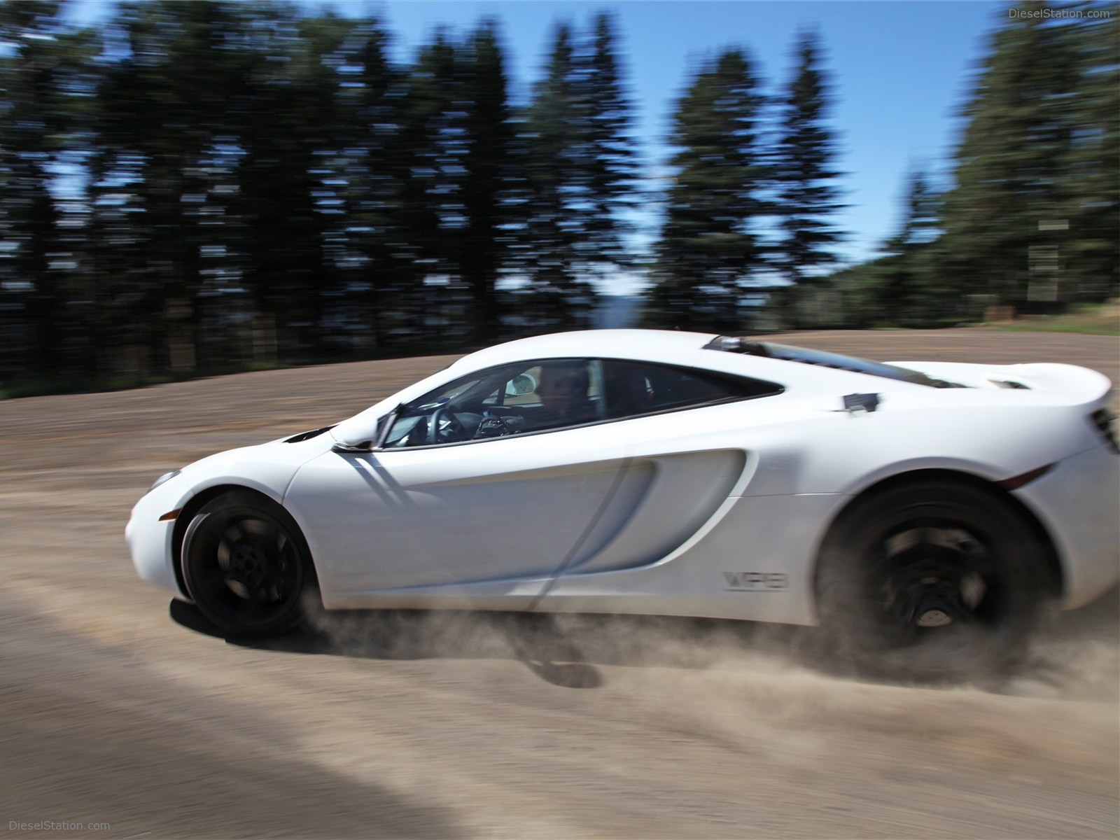 2011 McLaren MP4-12C