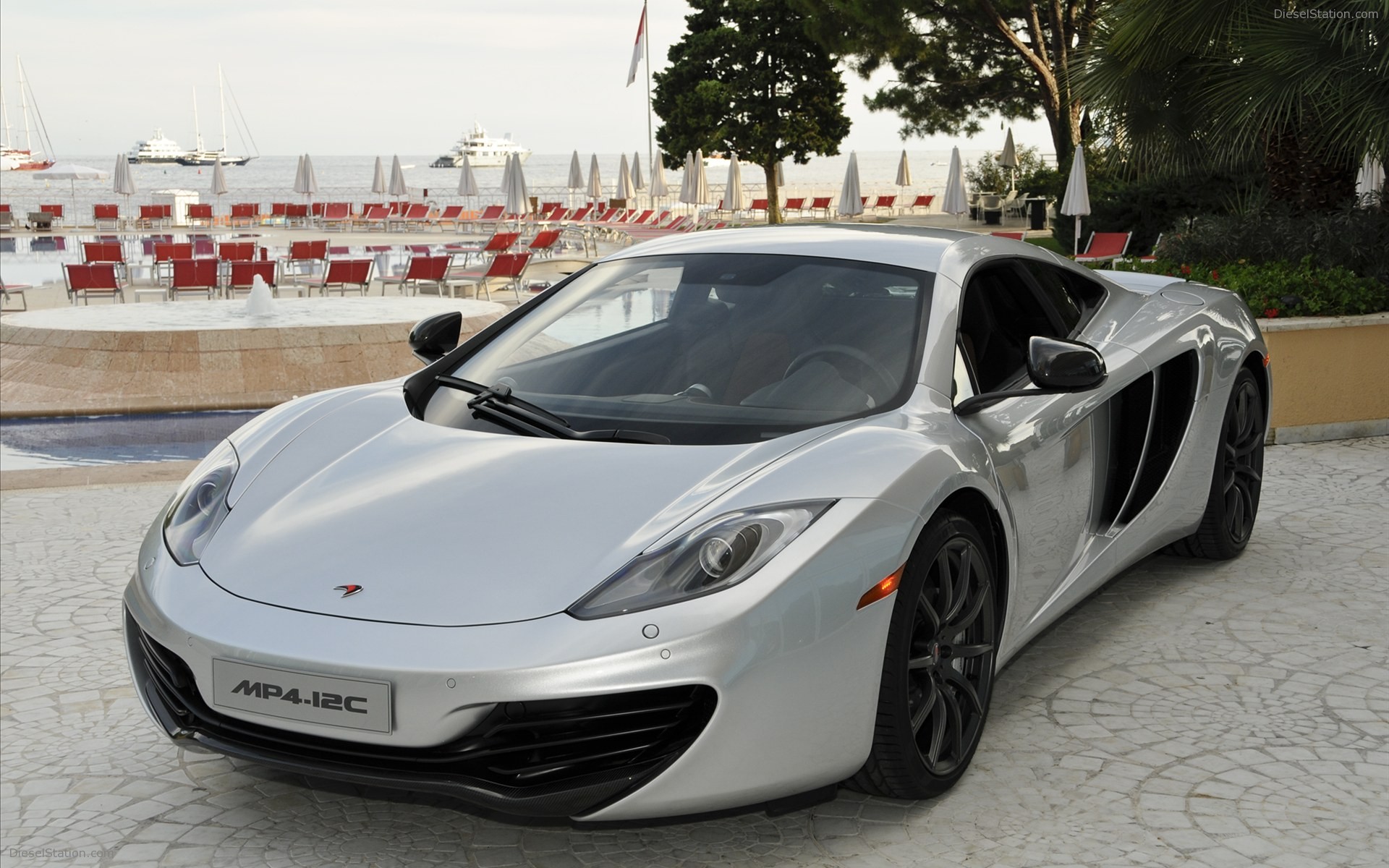 2011 McLaren MP4-12C
