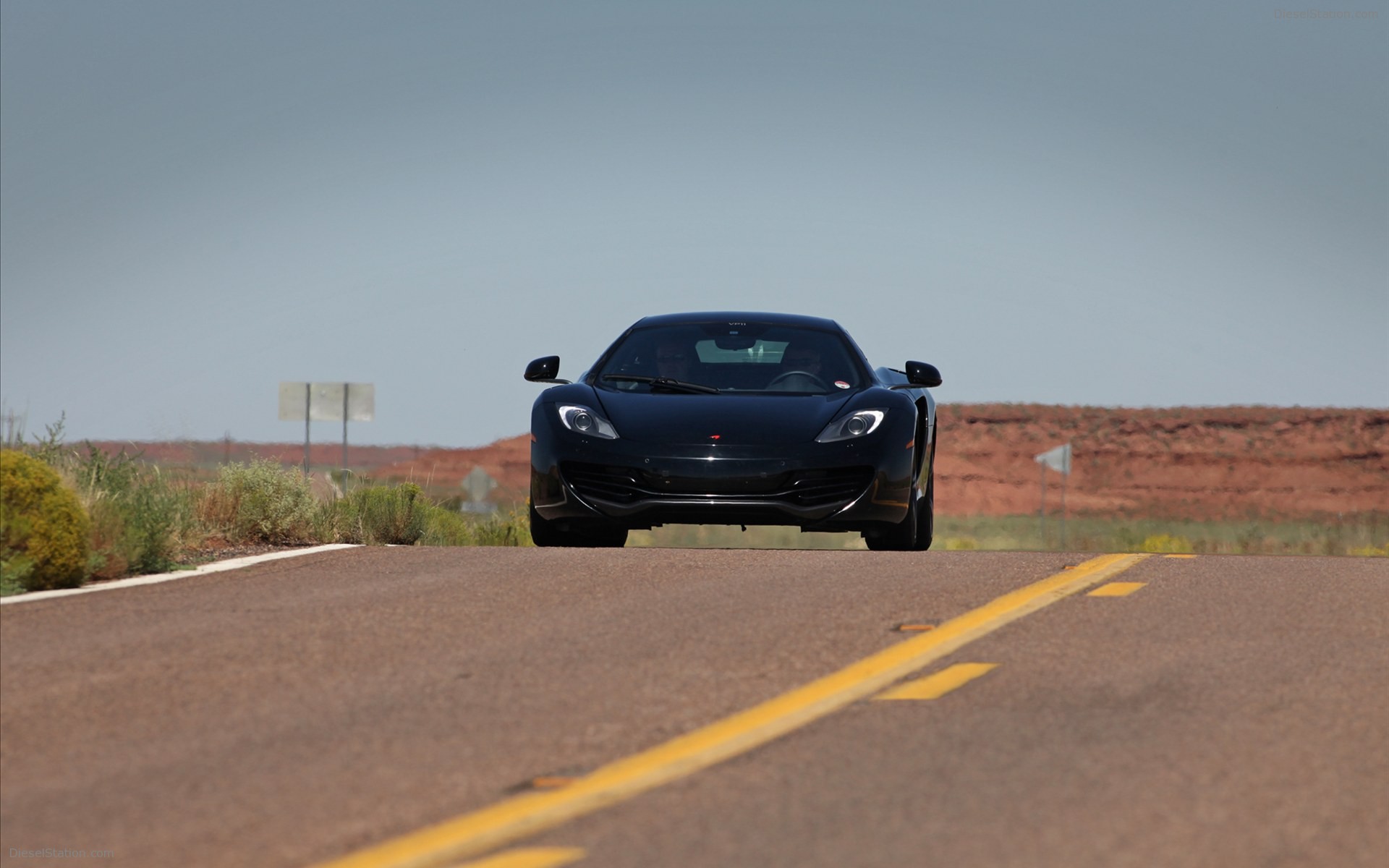 2011 McLaren MP4-12C