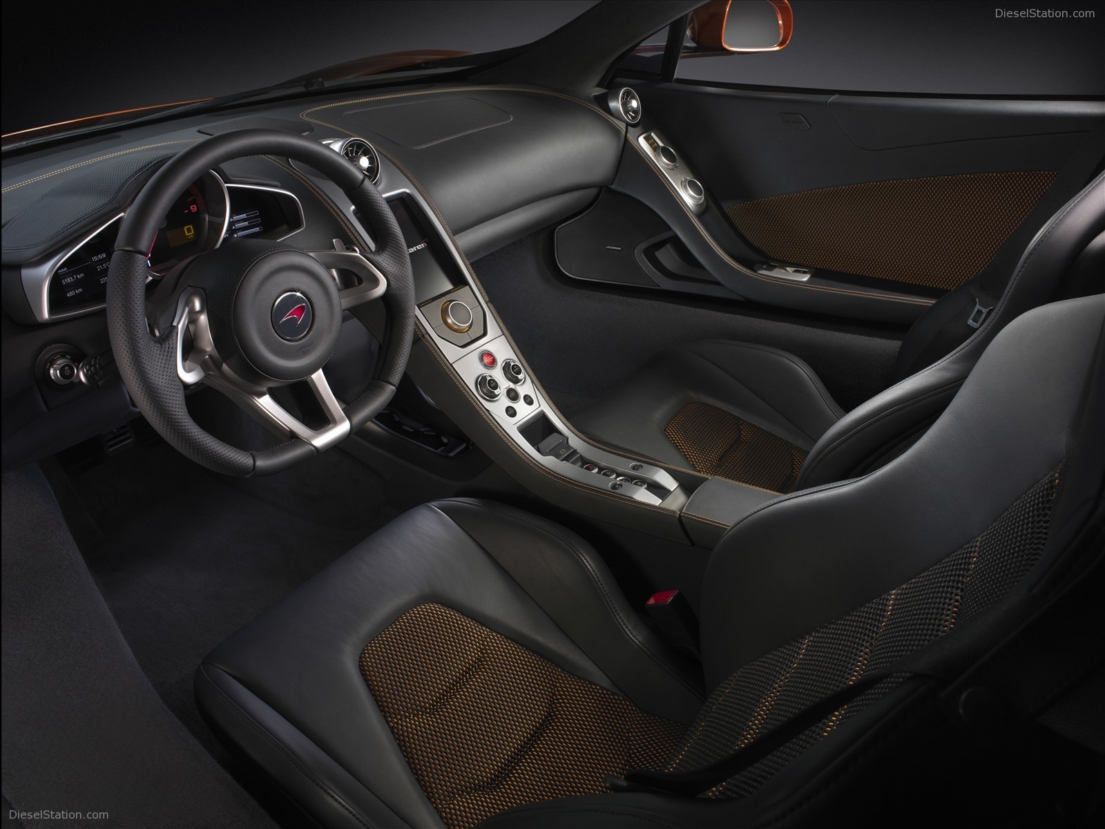 2011 McLaren MP4-12C