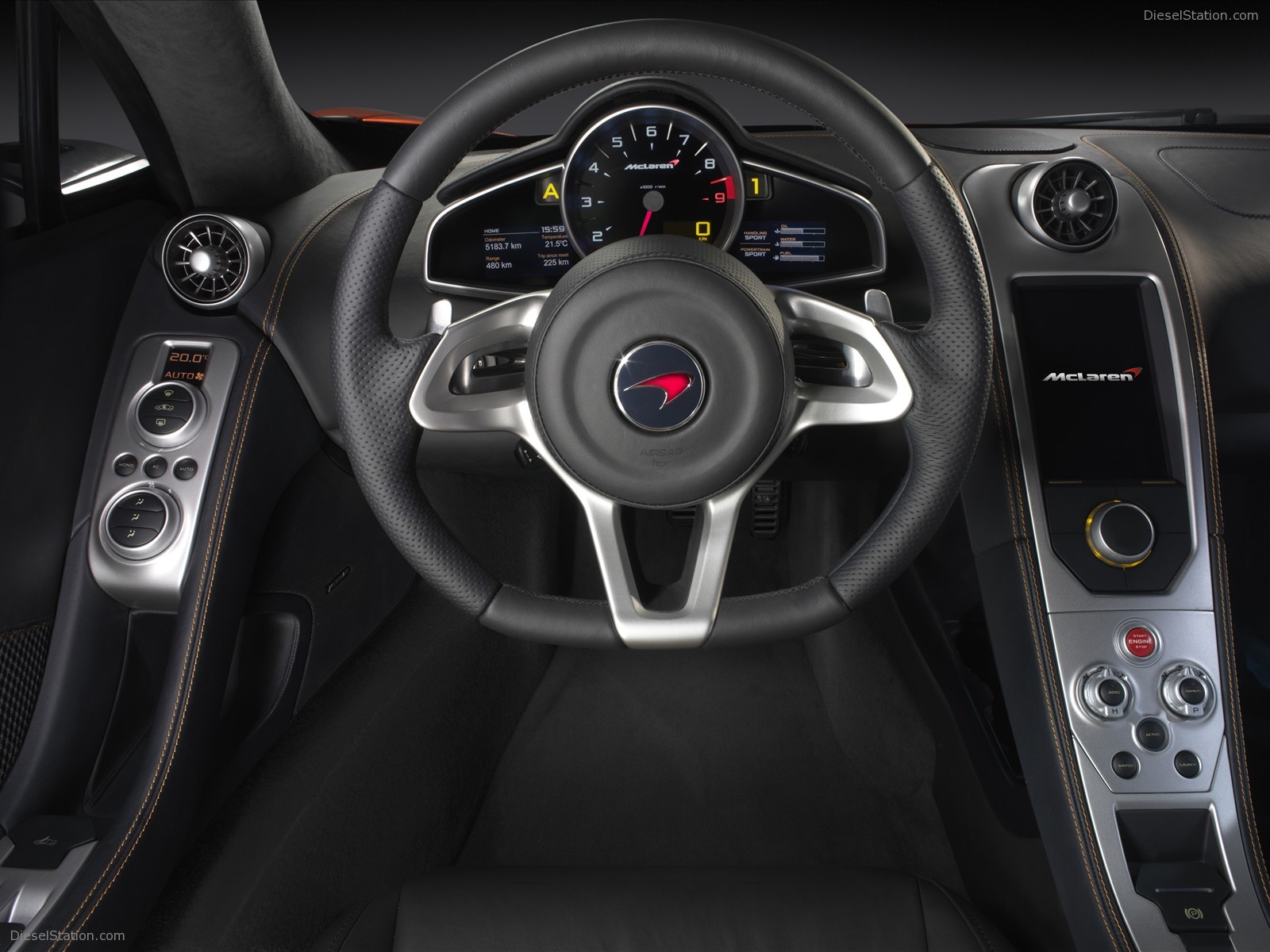 2011 McLaren MP4-12C