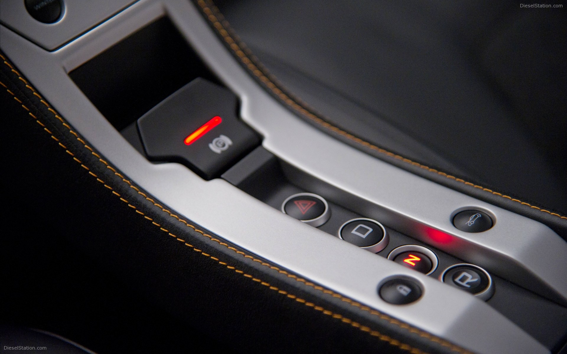 McLaren MP4-12C 2012