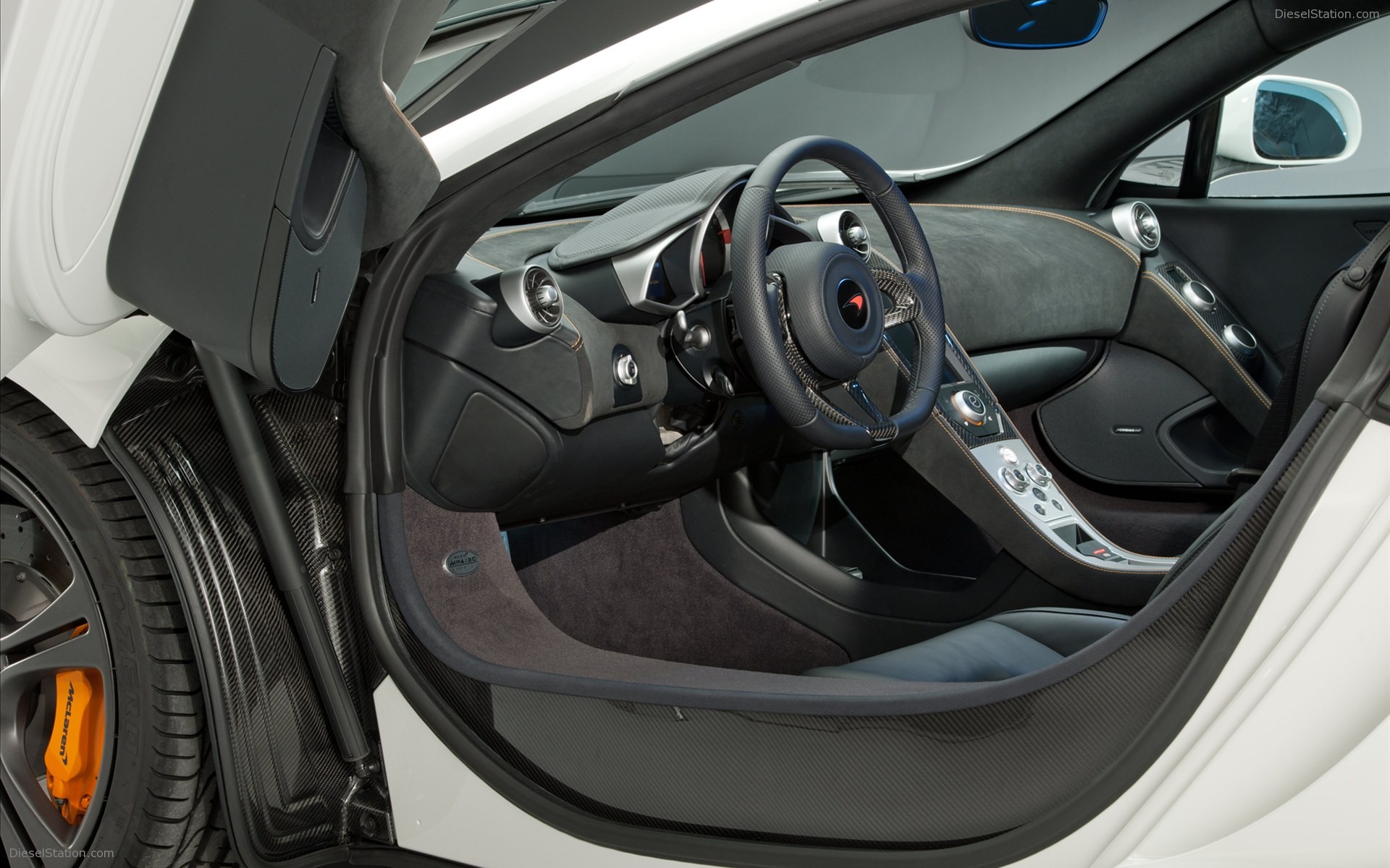 McLaren MP4-12C 2012