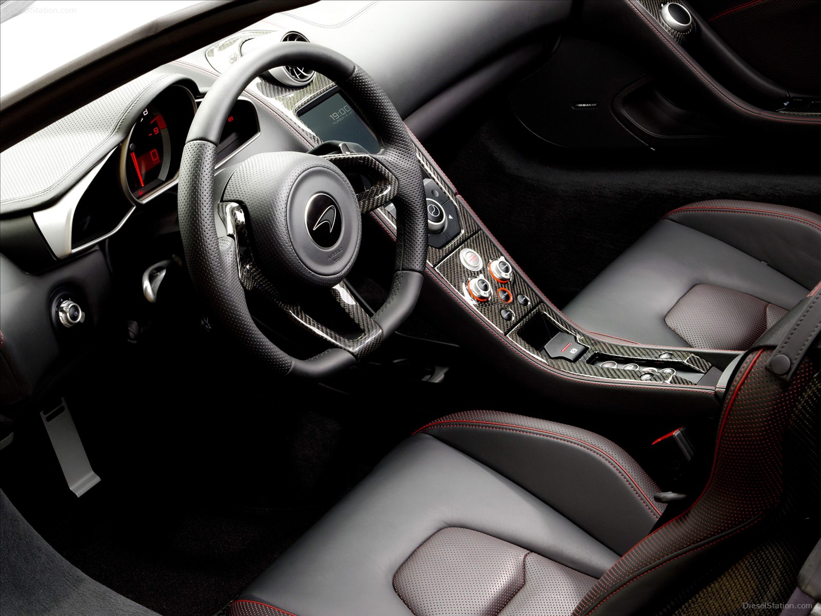 McLaren MP4-12C 2013