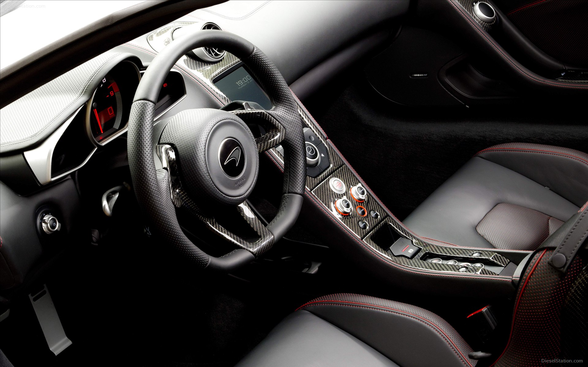 McLaren MP4-12C 2013