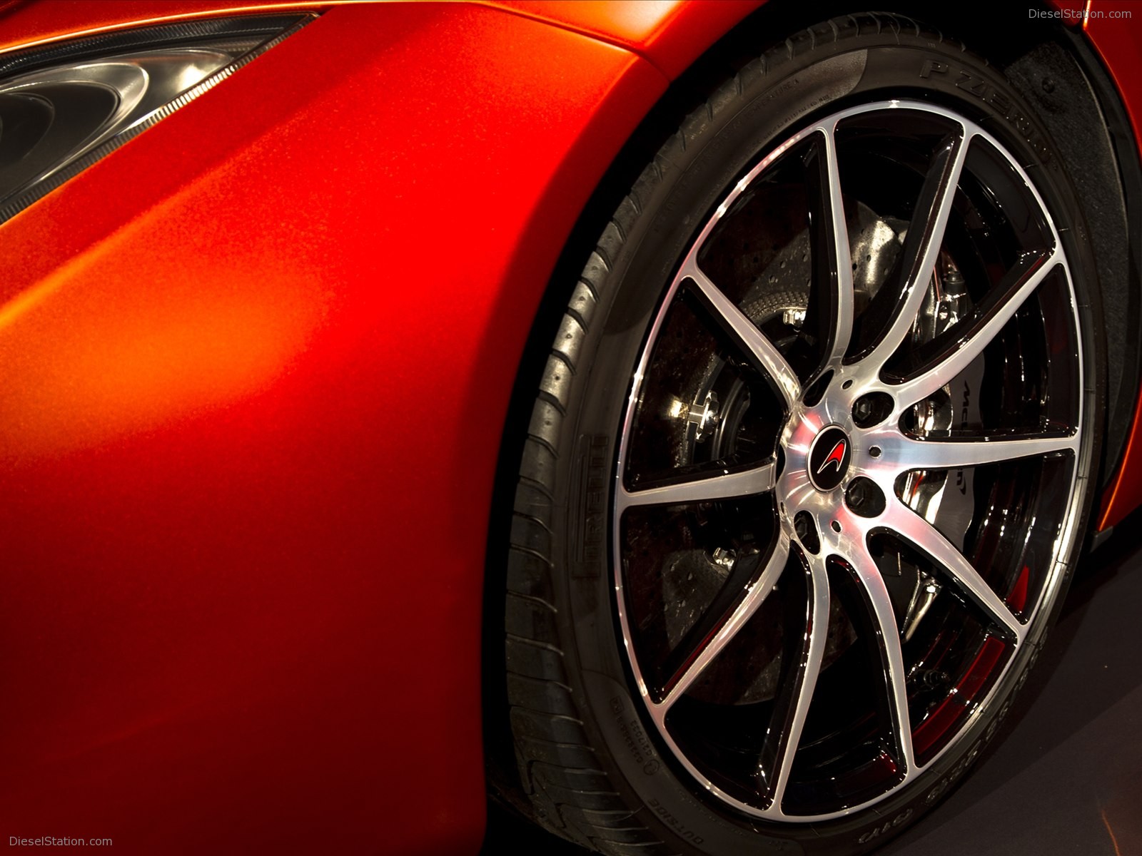 Mclaren MP4 12C Bespoke Edition 2011