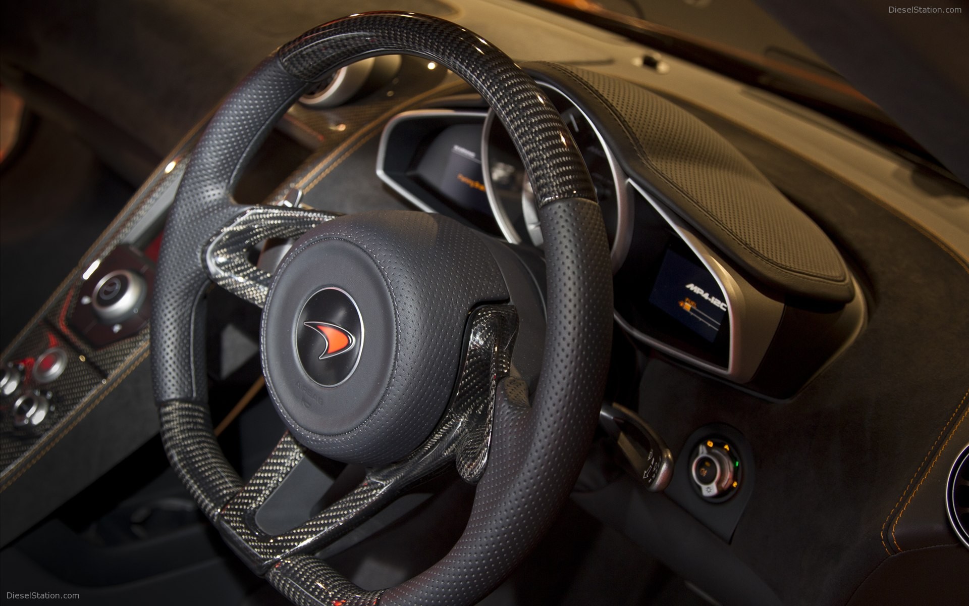 Mclaren MP4 12C Bespoke Edition 2011