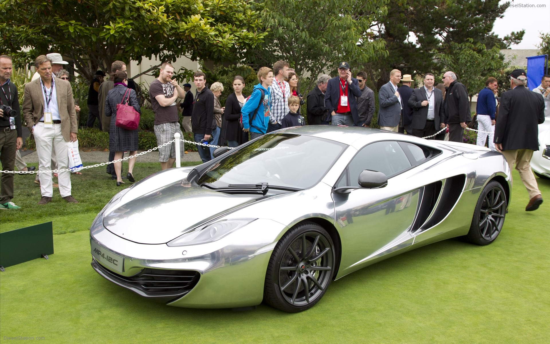 Mclaren MP4 12C Bespoke Edition 2011