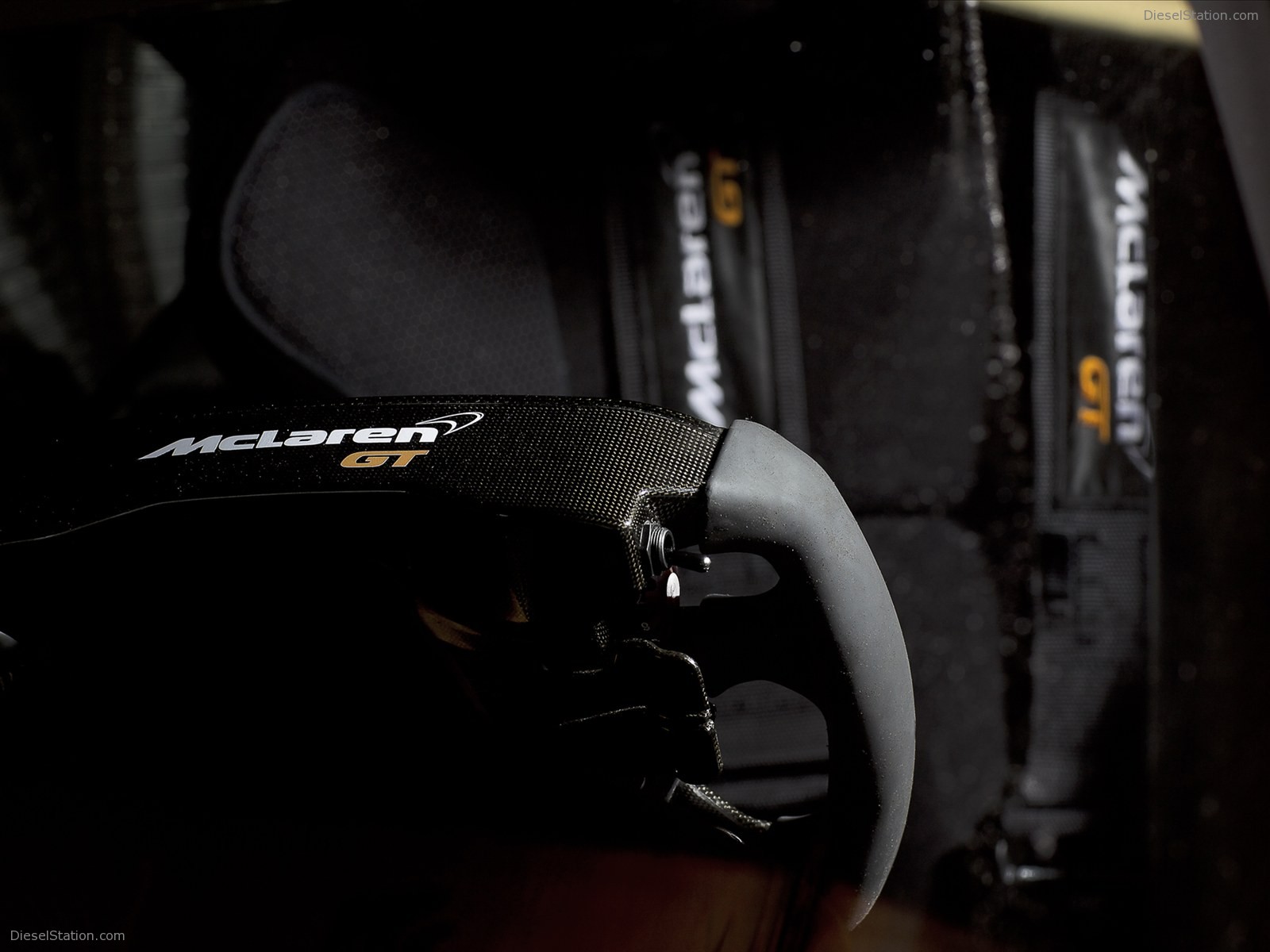 McLaren MP4-12C GT3 2012