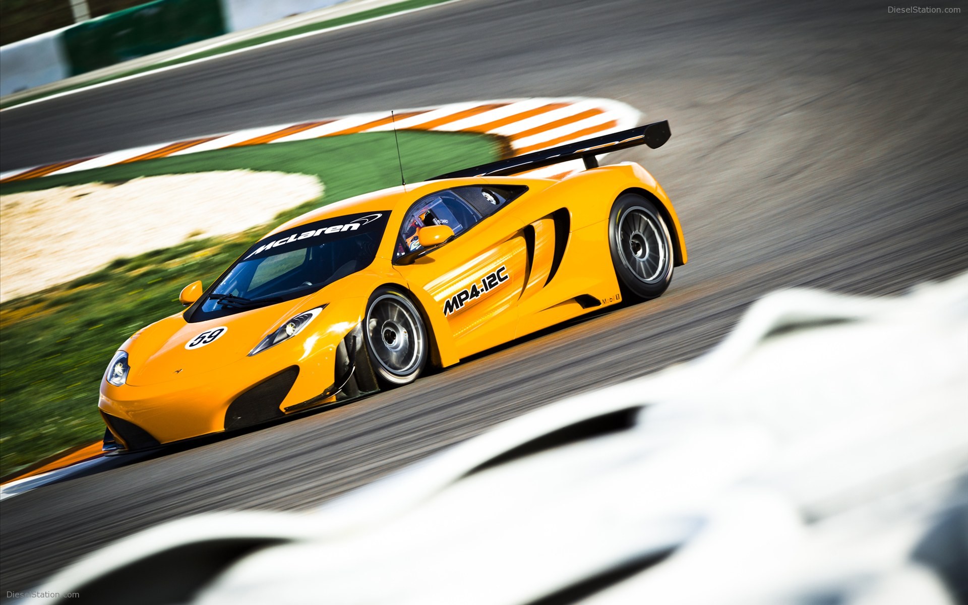 McLaren MP4-12C GT3 2012