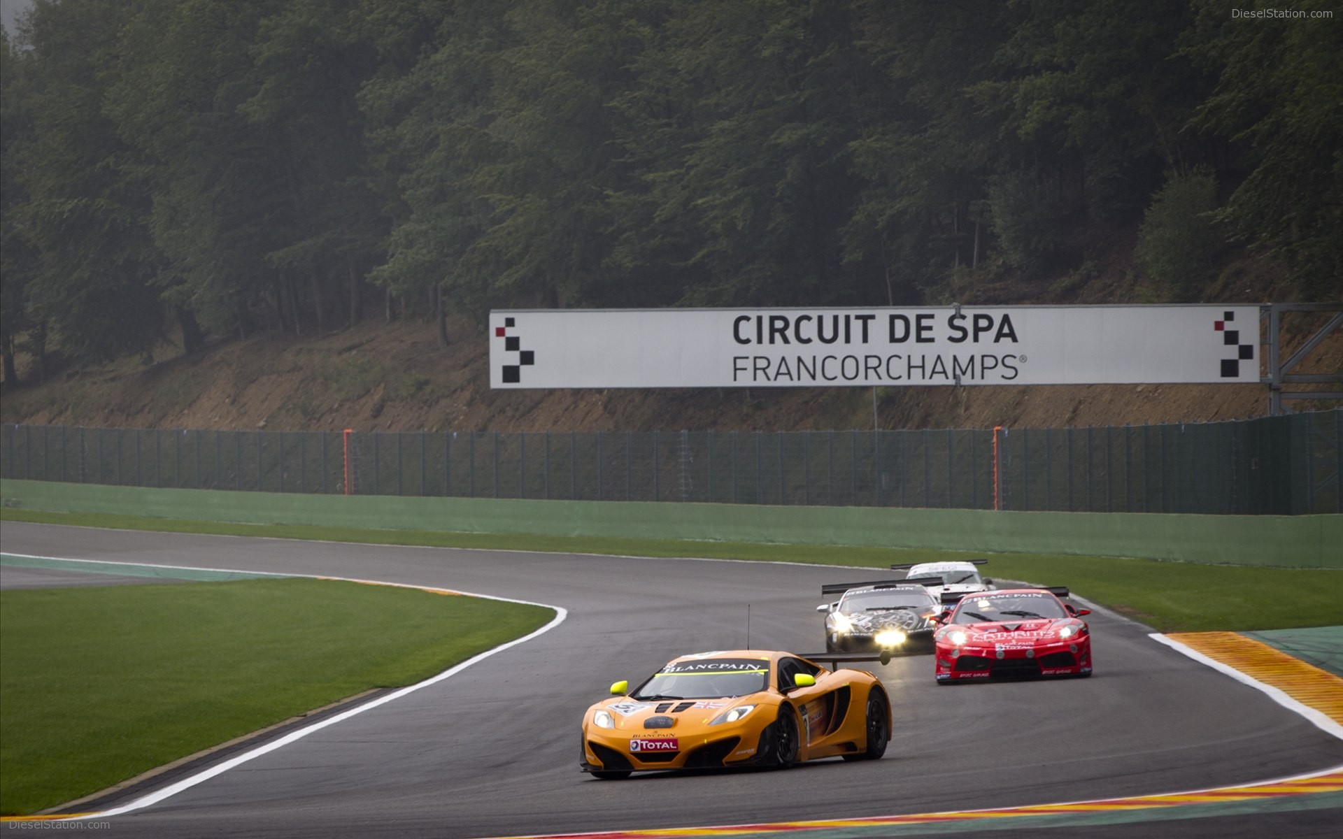 McLaren MP4-12C GT3 at 24 Hours of Spa 2011 McLaren MP4-12C GT3 at 24 Hours of Spa 2011