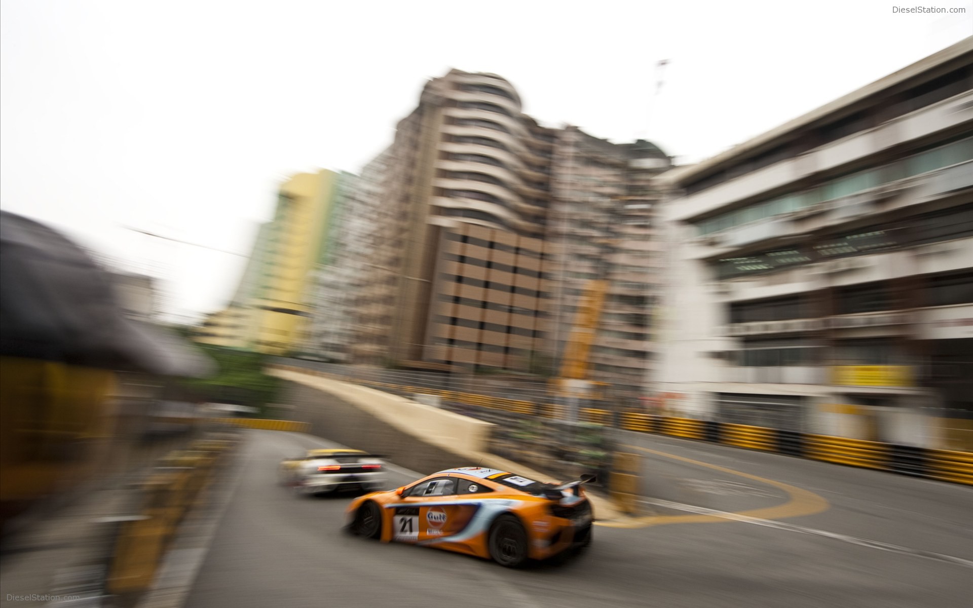 McLaren MP4 12C GT3 in Macau 2011