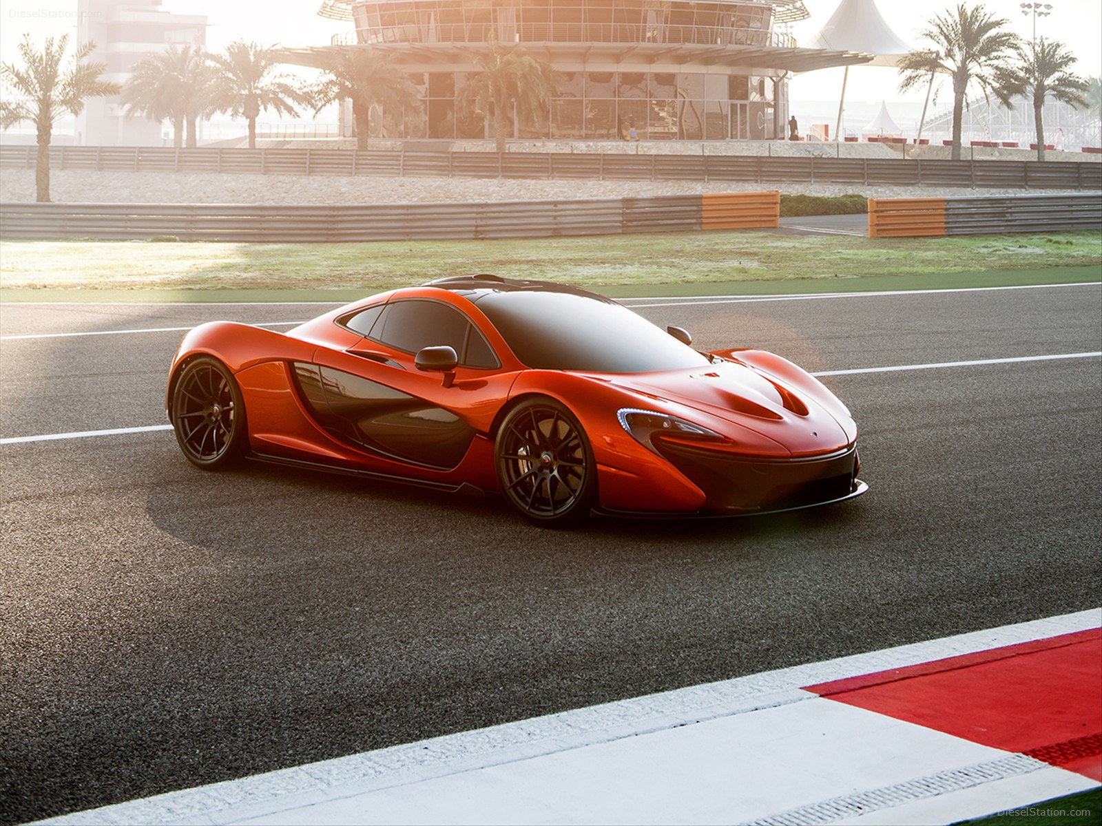 McLaren P1 2014