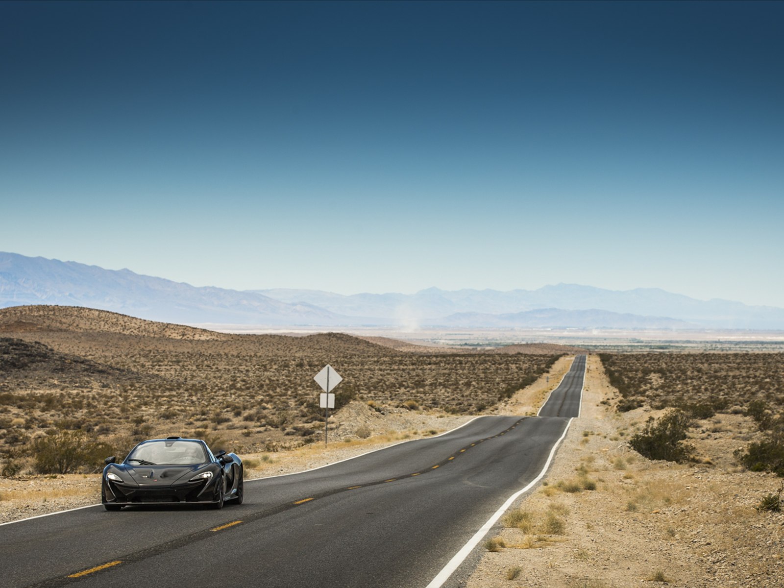 McLaren P1 2014