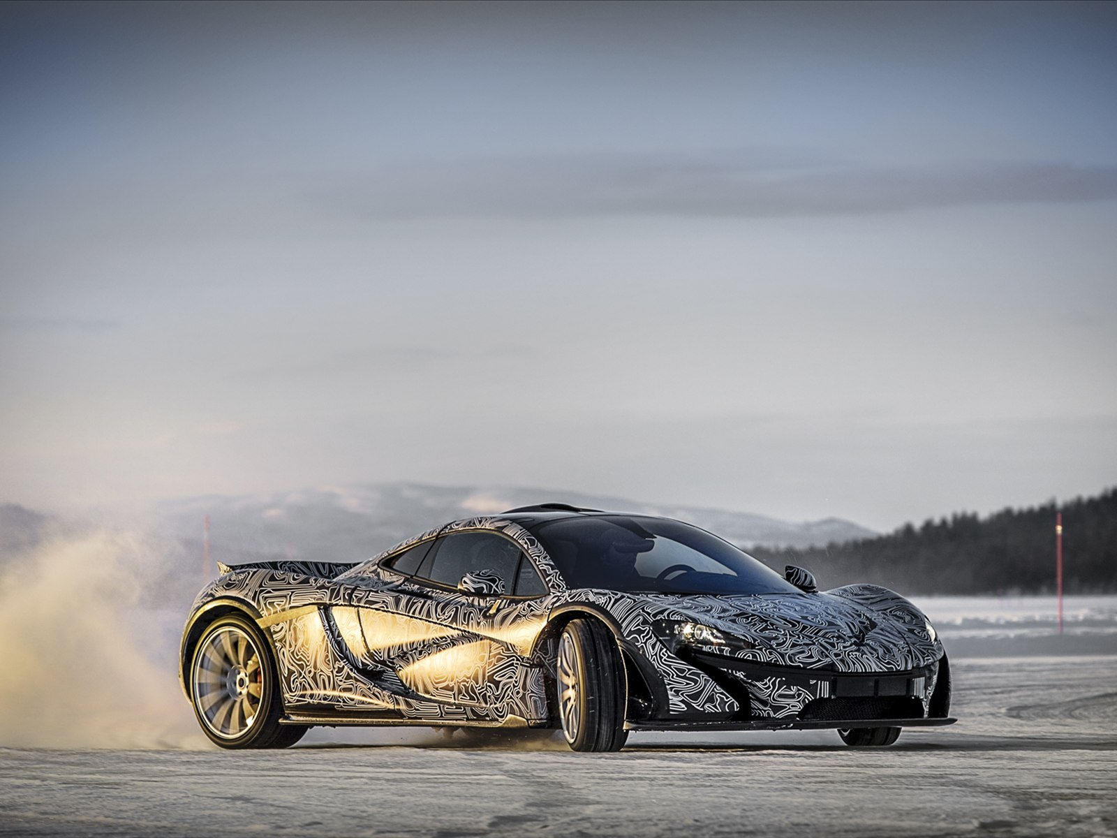 McLaren P1 2014