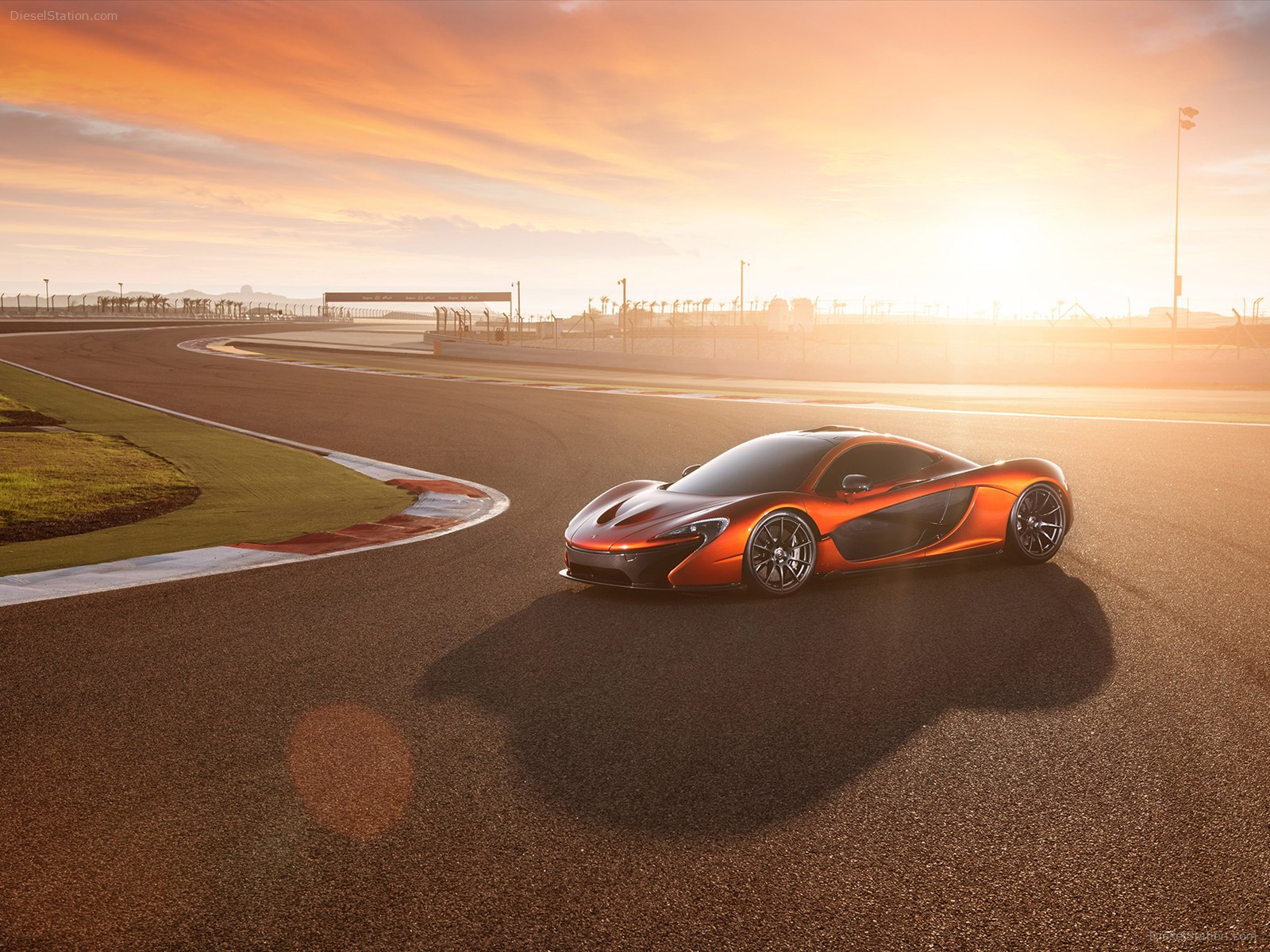 McLaren P1 2014