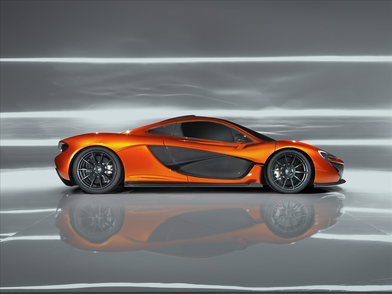 McLaren P1 2014