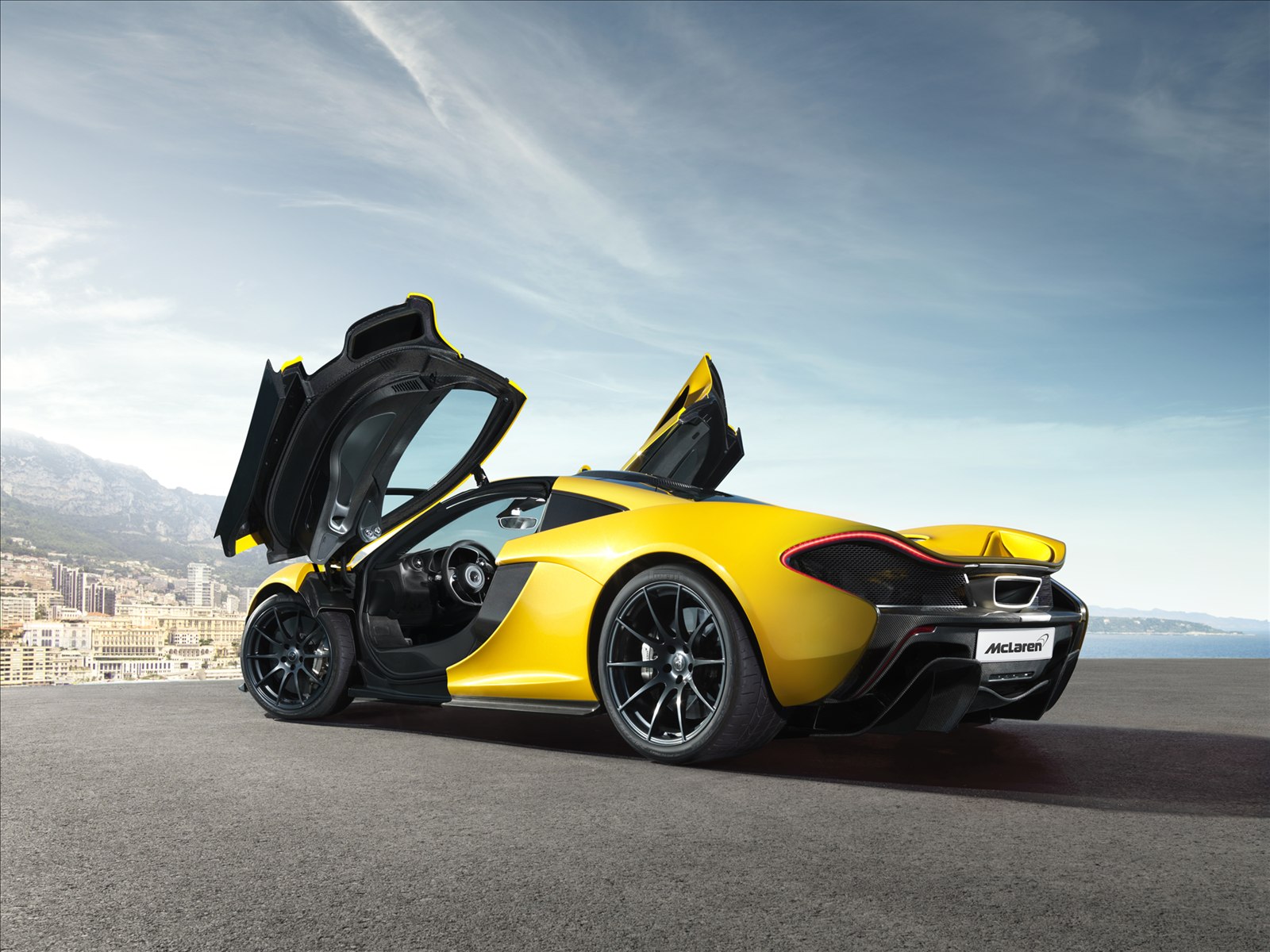 McLaren P1 2014