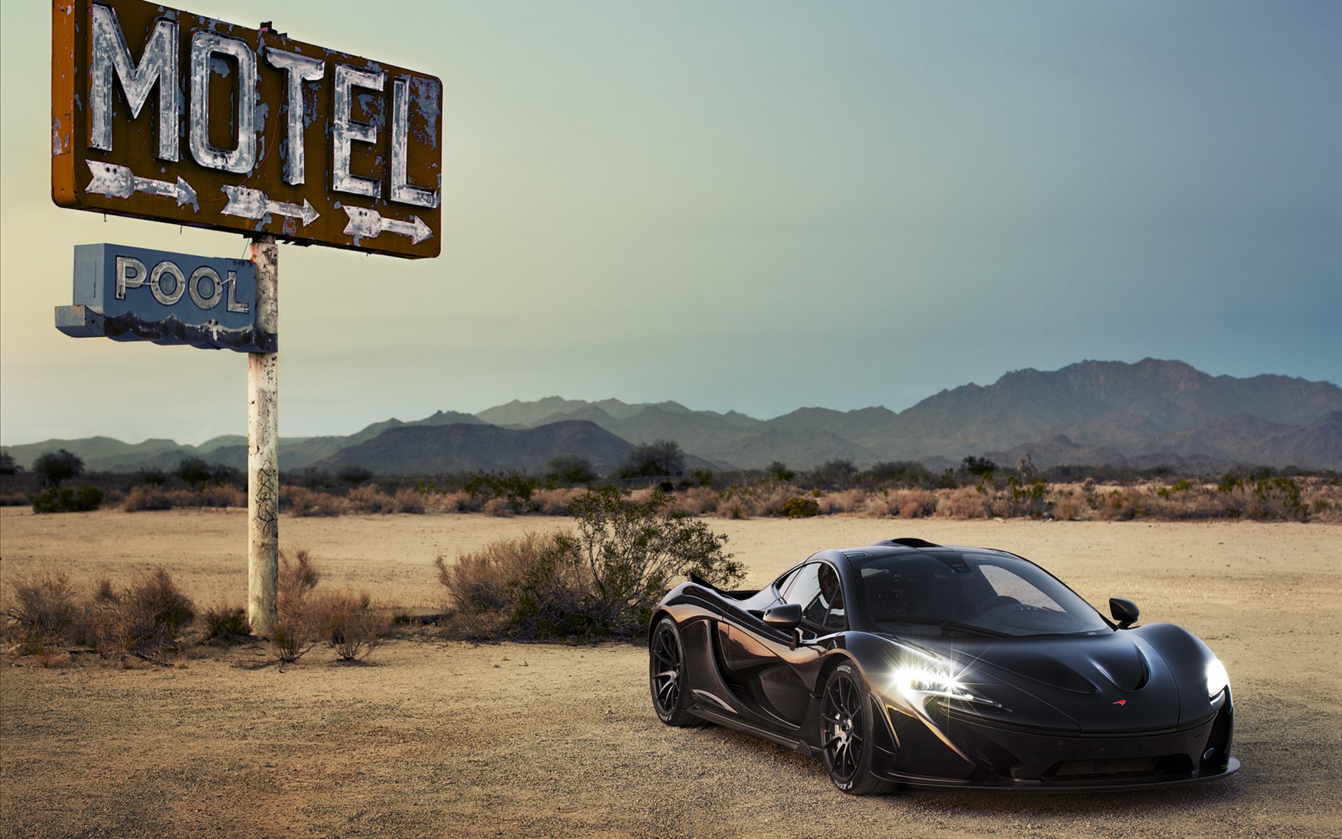 McLaren P1 2014