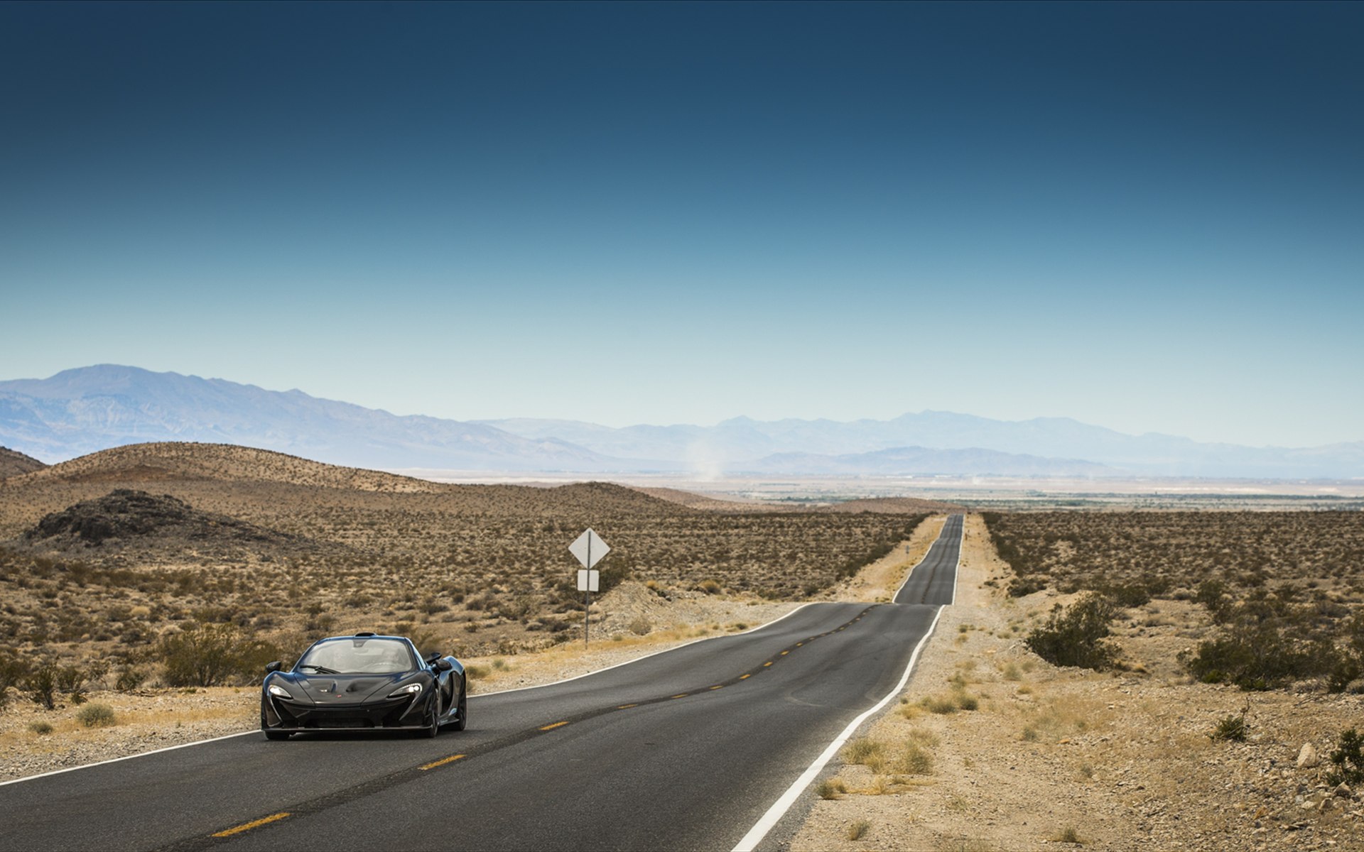 McLaren P1 2014