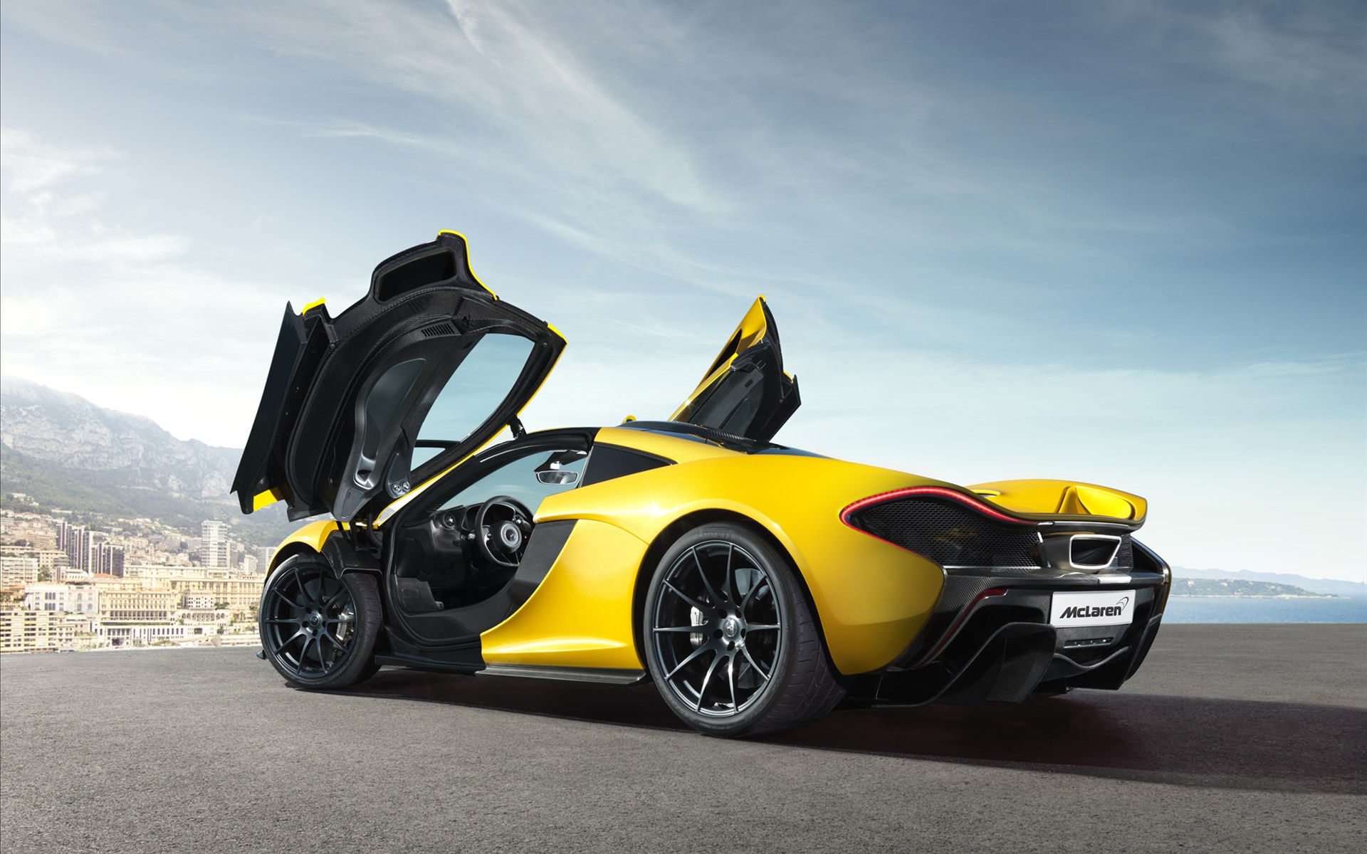 McLaren P1 2014
