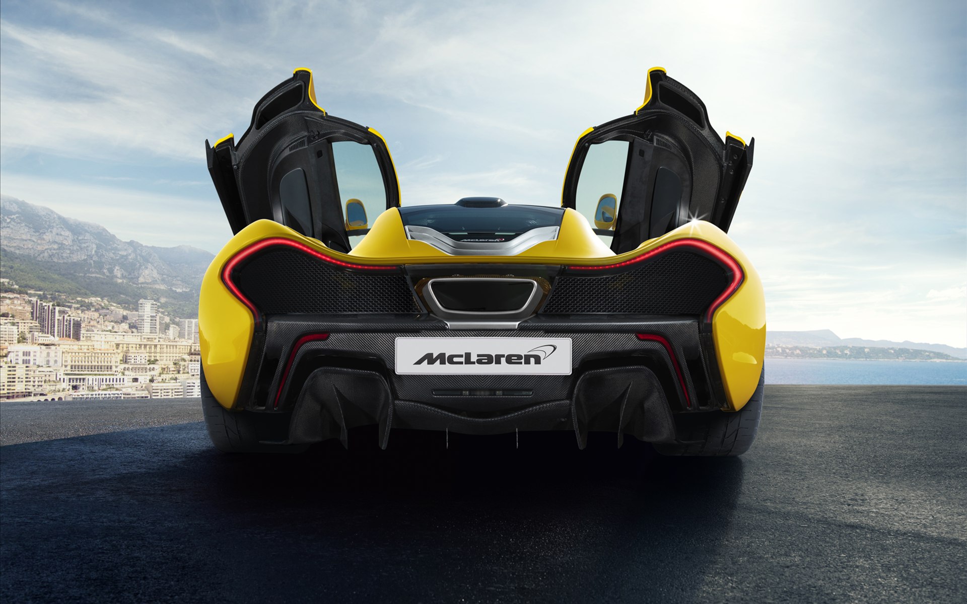 McLaren P1 2014