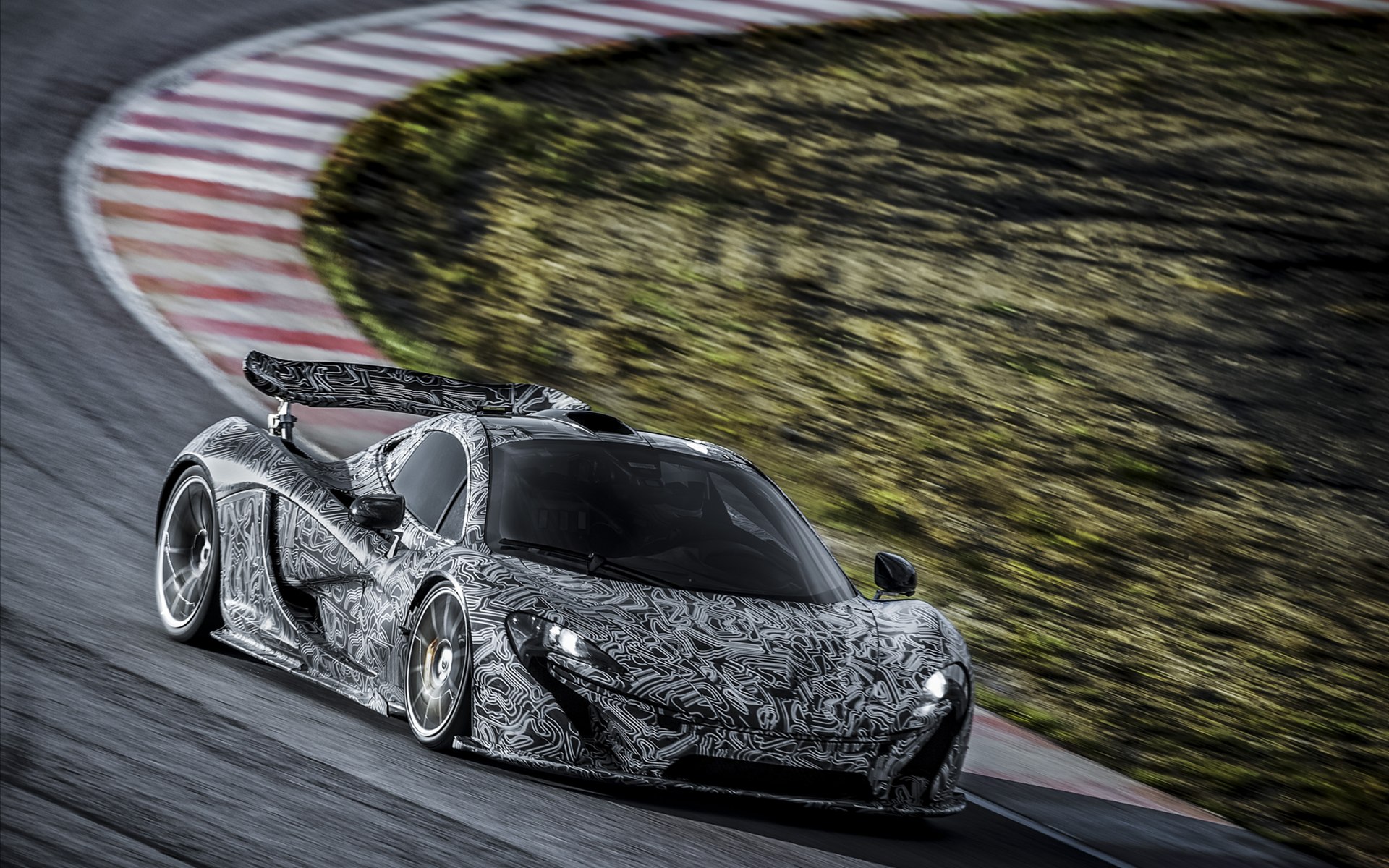 McLaren P1 2014