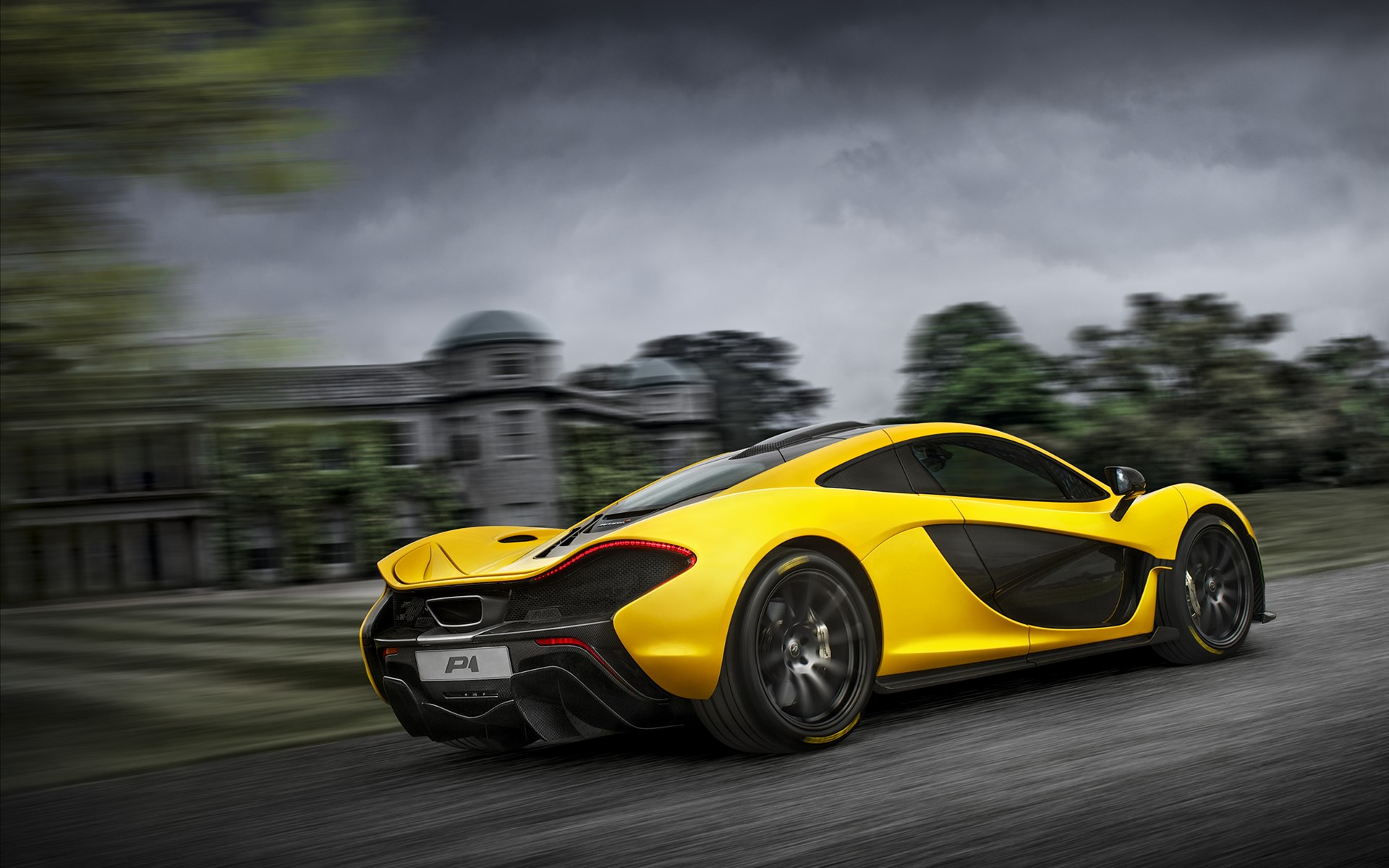 McLaren P1 2014