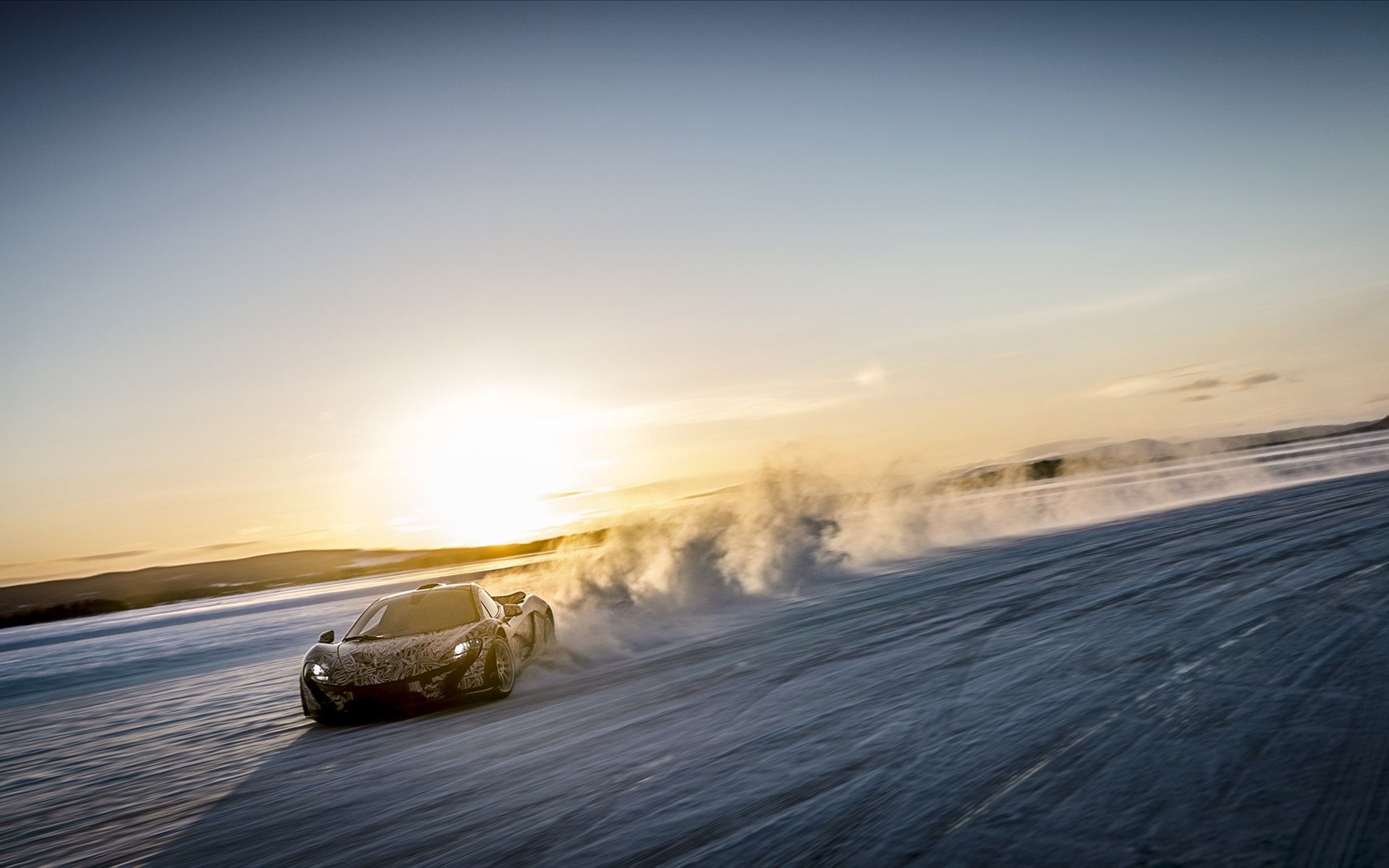 McLaren P1 2014
