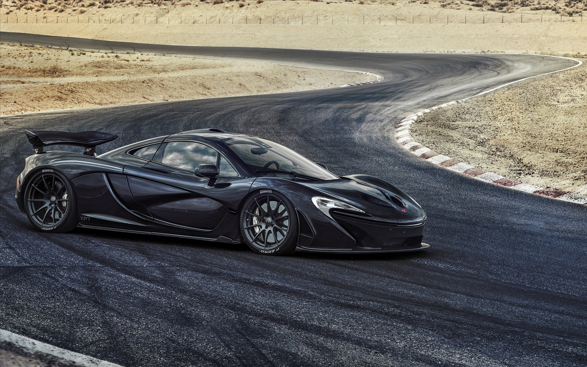 McLaren P1 2014