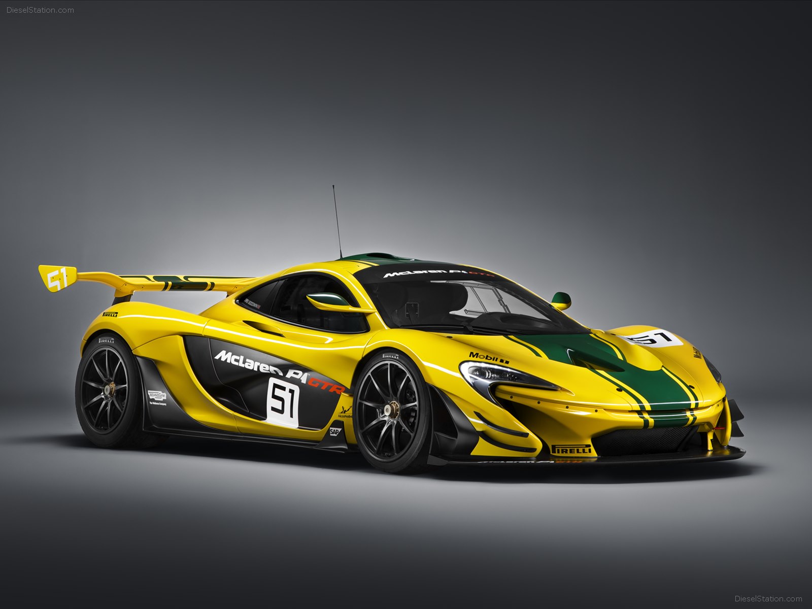 McLaren P1 GTR 2015
